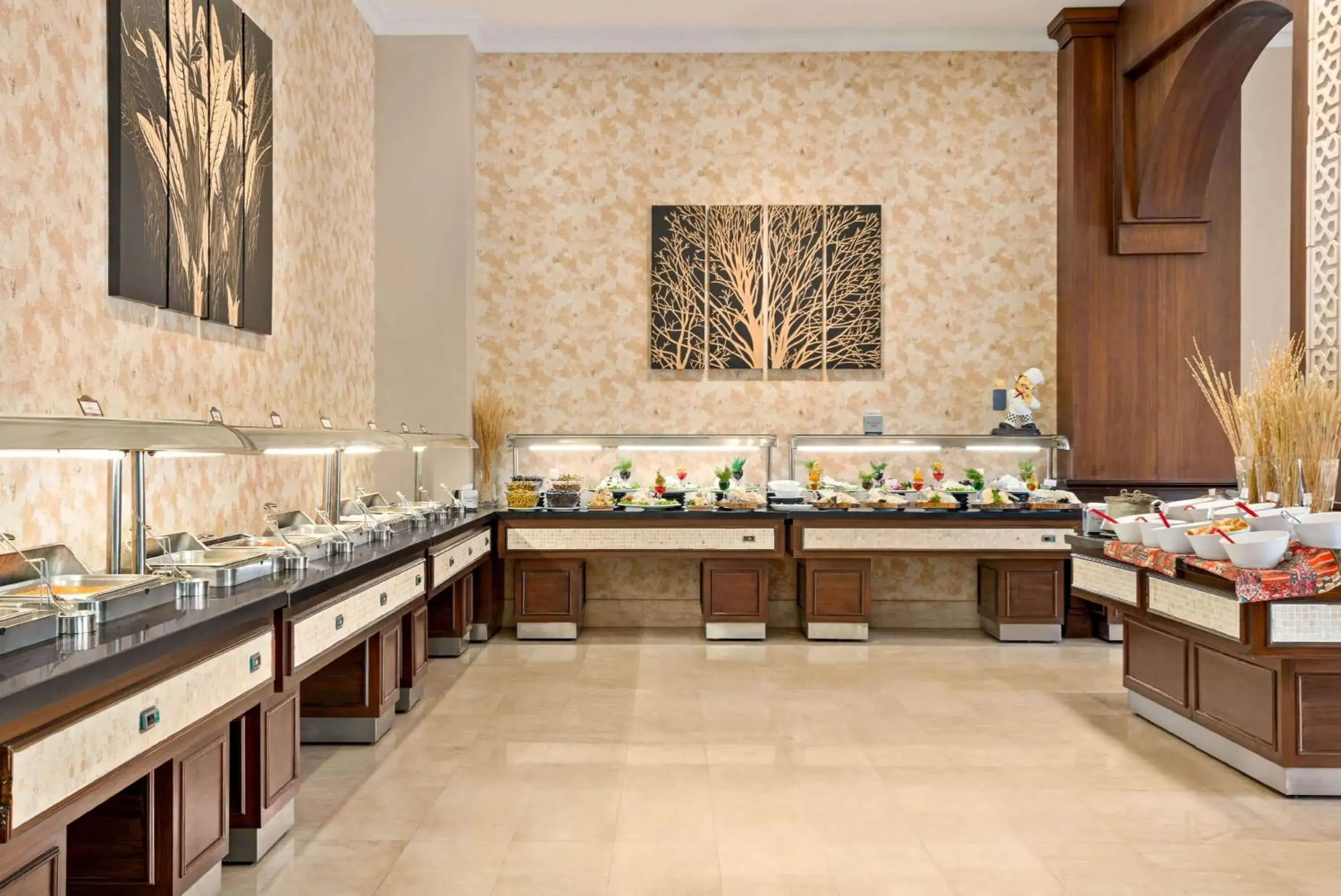 Restaurant/places to eat in Ramada Plaza by Wyndham Mardin Restaurant/places to eat in Ramada Plaza by Wyndham Mardin