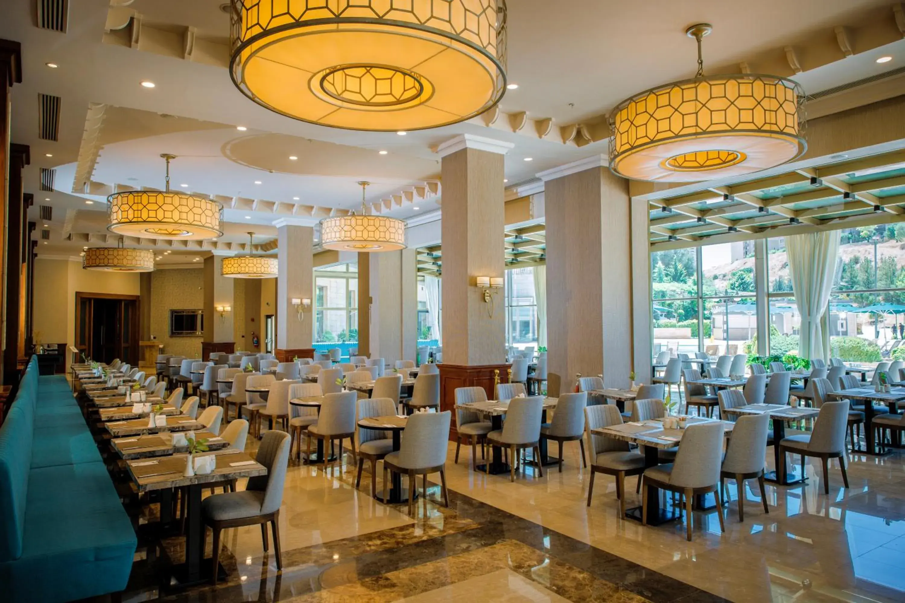 Restaurant/places to eat in Ramada Plaza by Wyndham Mardin Restaurant/places to eat in Ramada Plaza by Wyndham Mardin