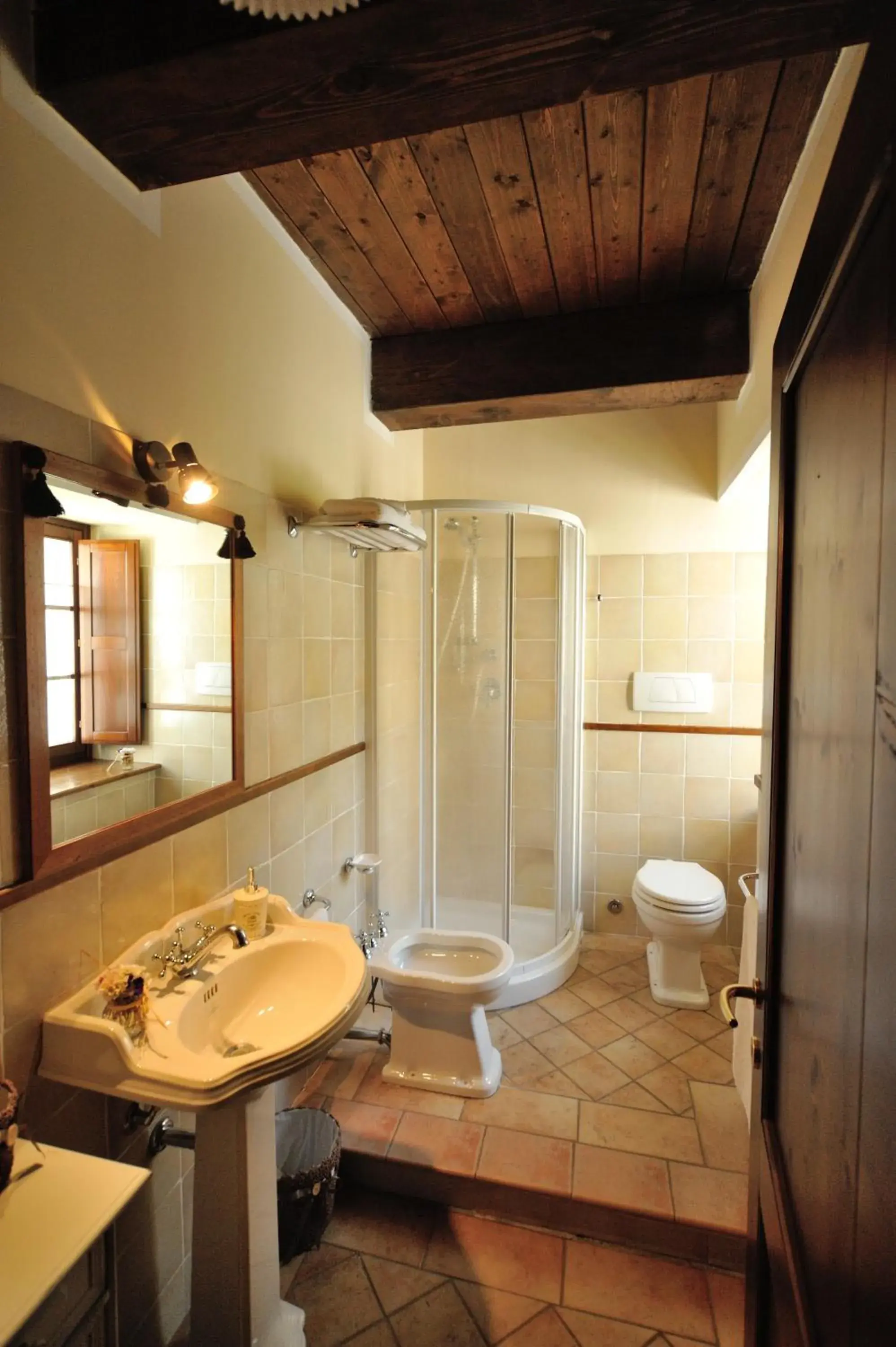 One Bedroom Apartment with Living Room in Country House Federico I One Bedroom Apartment with Living Room in Country House Federico I