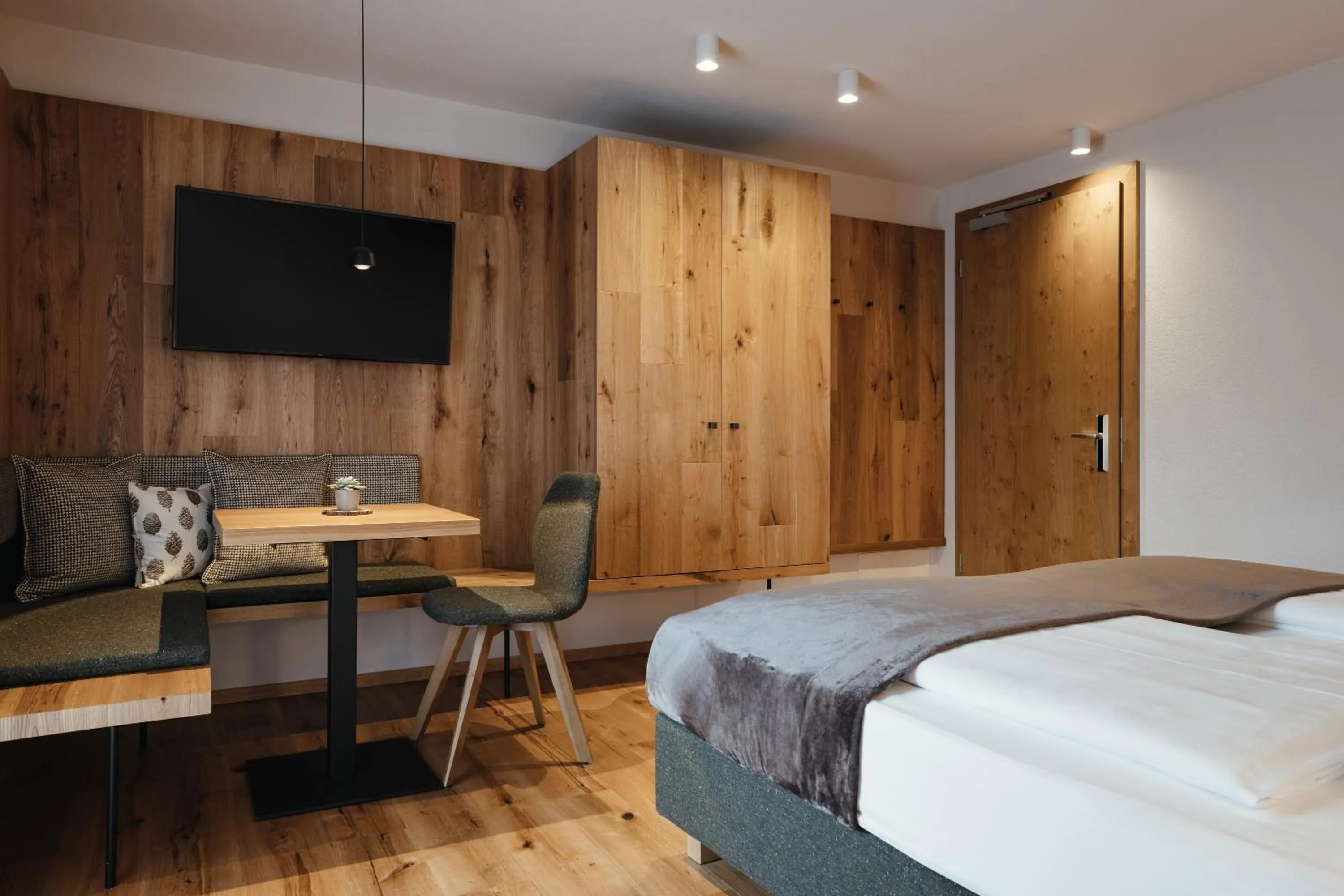 Bedroom, Bed in Hotel Pradat