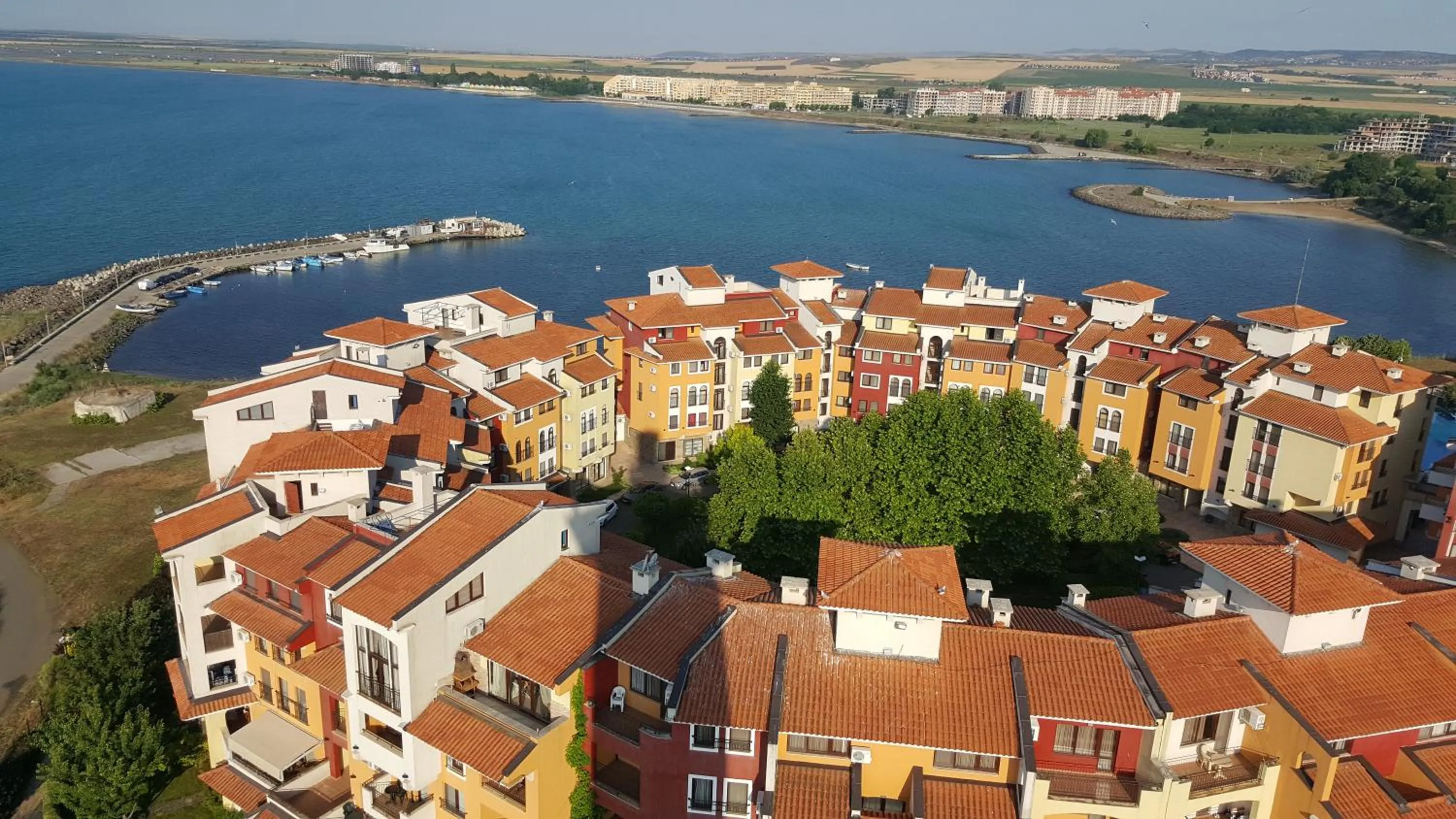 Garden in Marina Cape Vacation Complex