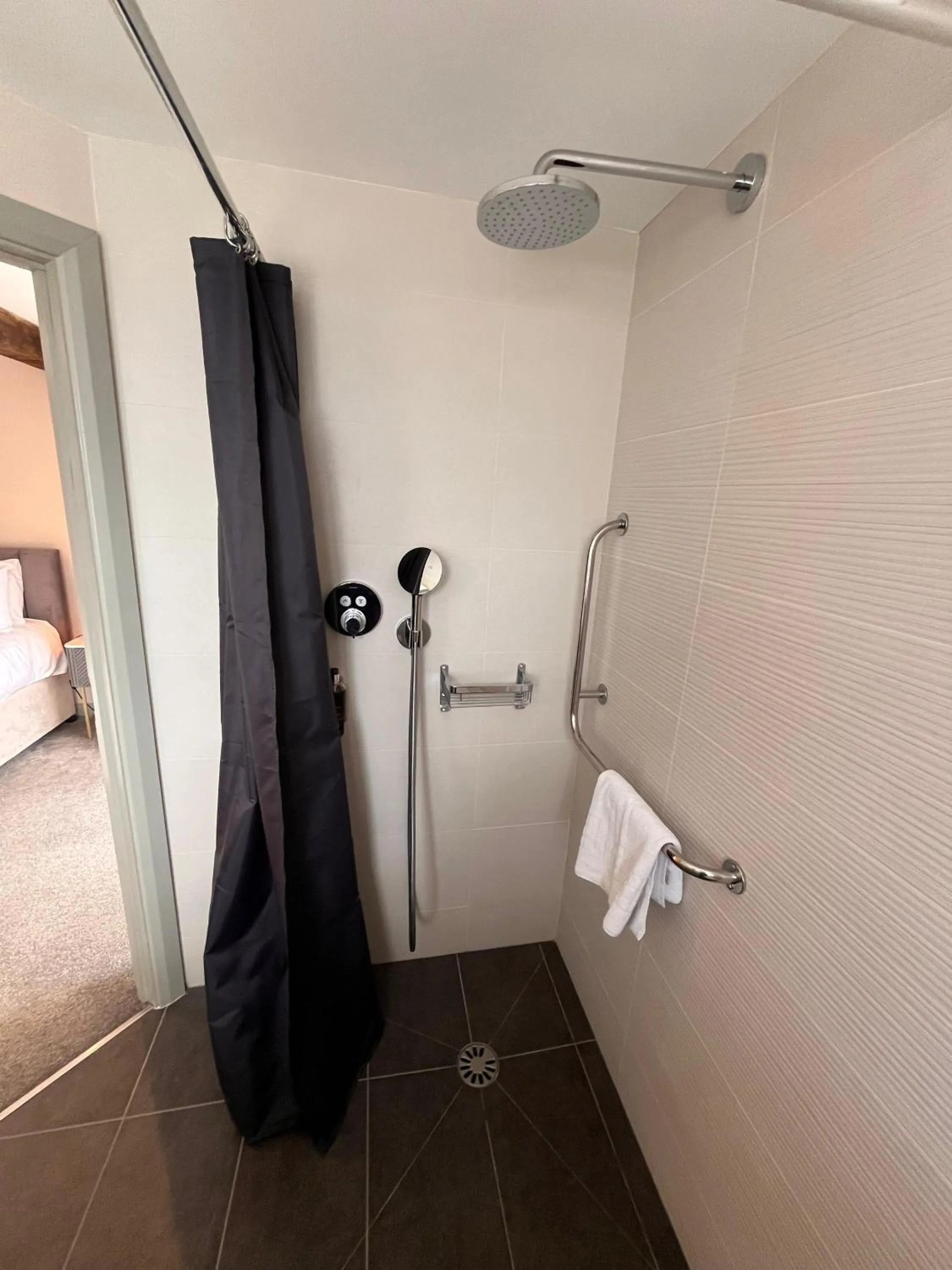 Shower in Number Four at Stow