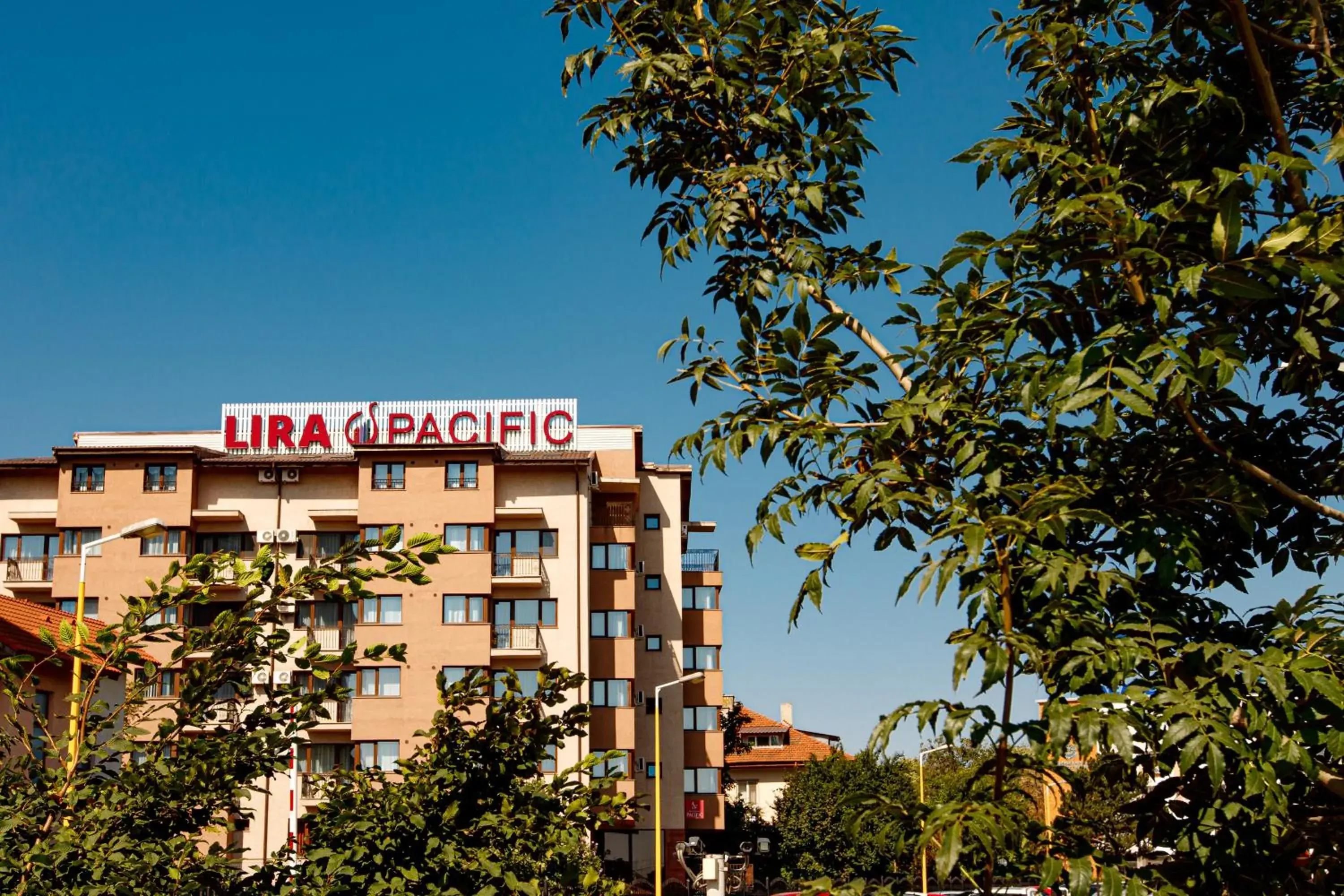 Property building in Lira Pacific Aparthotel Property building in Lira Pacific Aparthotel