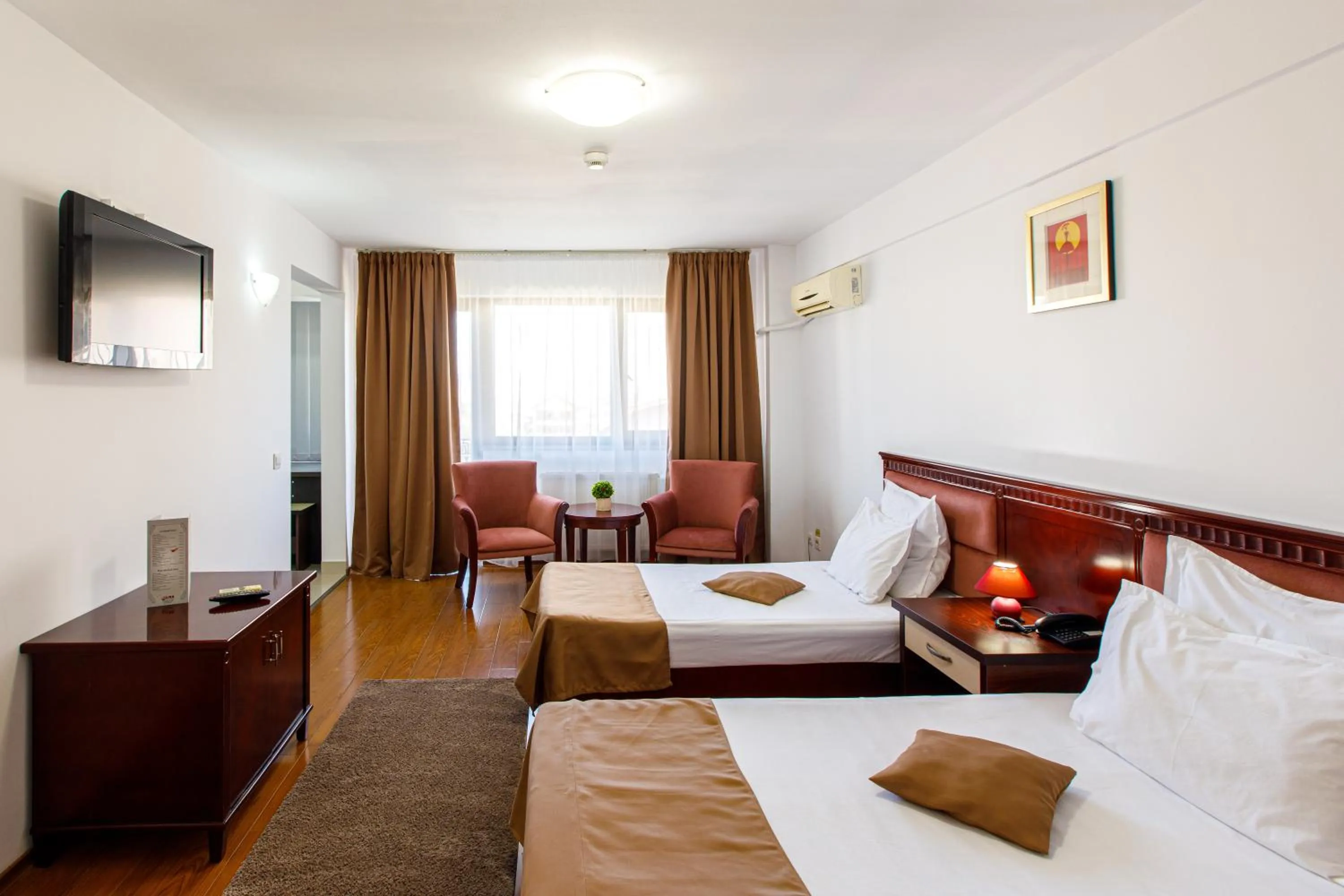 Photo of the whole room, Bed in Lira Pacific Aparthotel