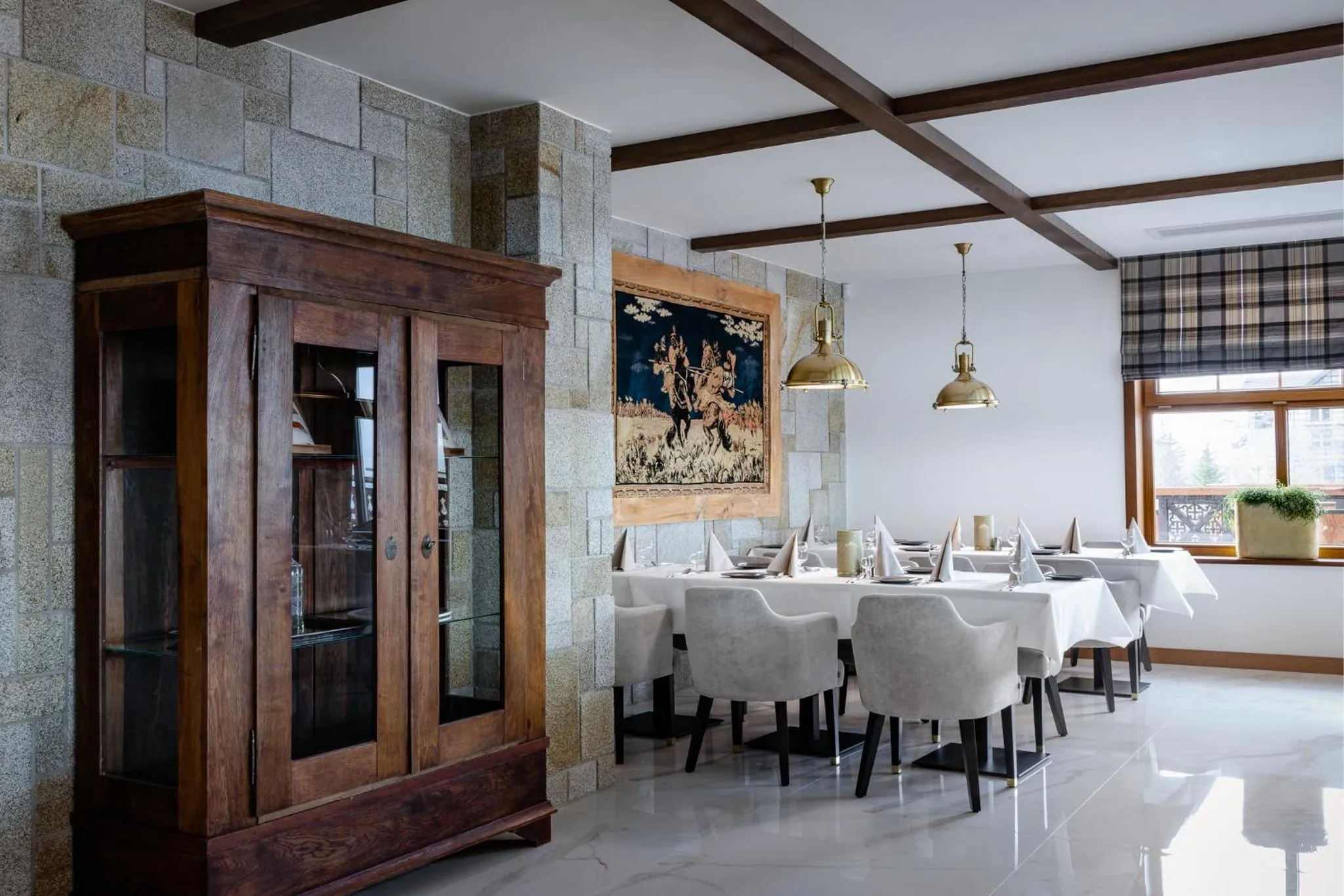 Restaurant/places to eat in Hotel Seidorf