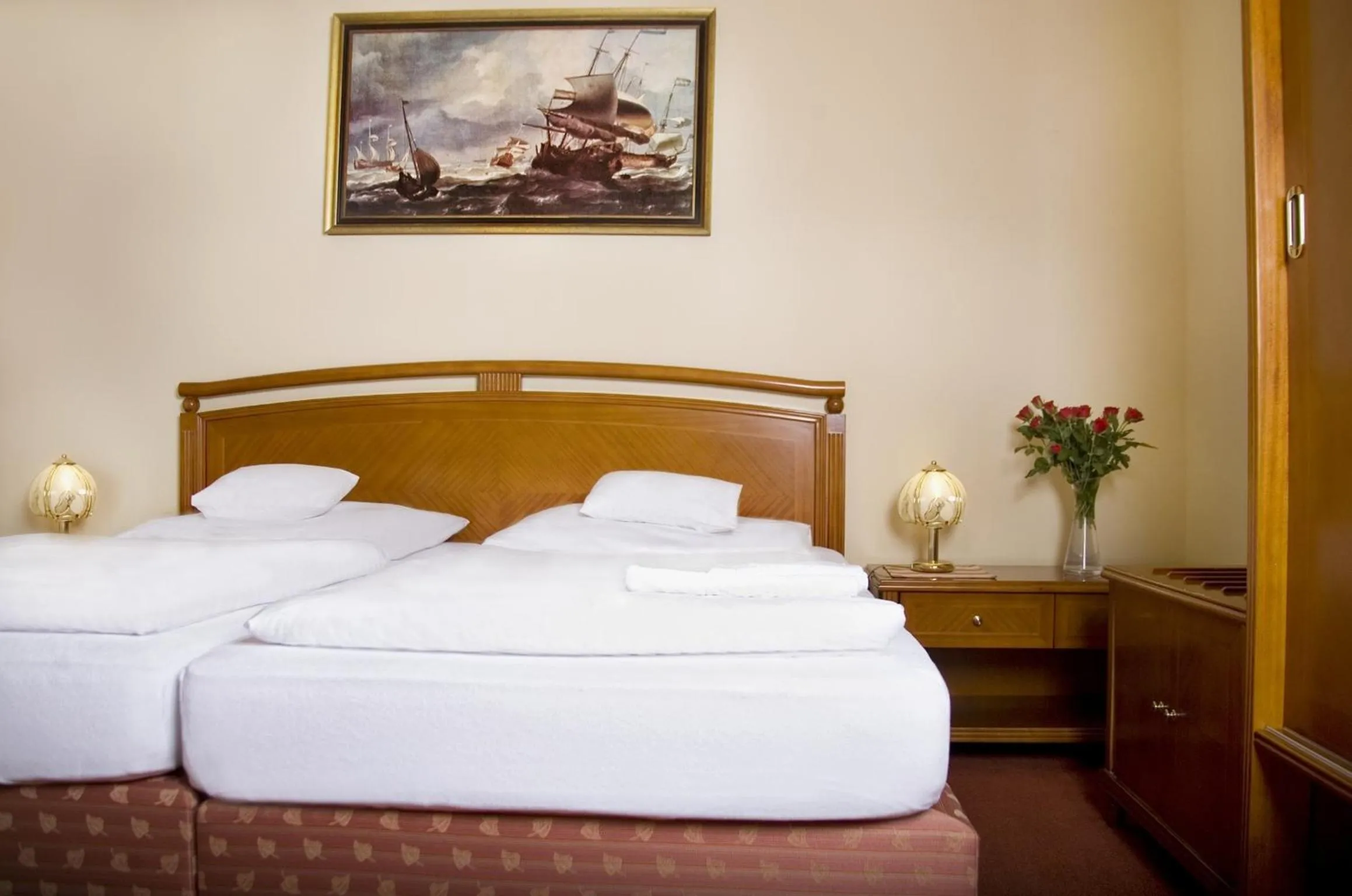 Double or Twin Room in Hotel Saint Antonius