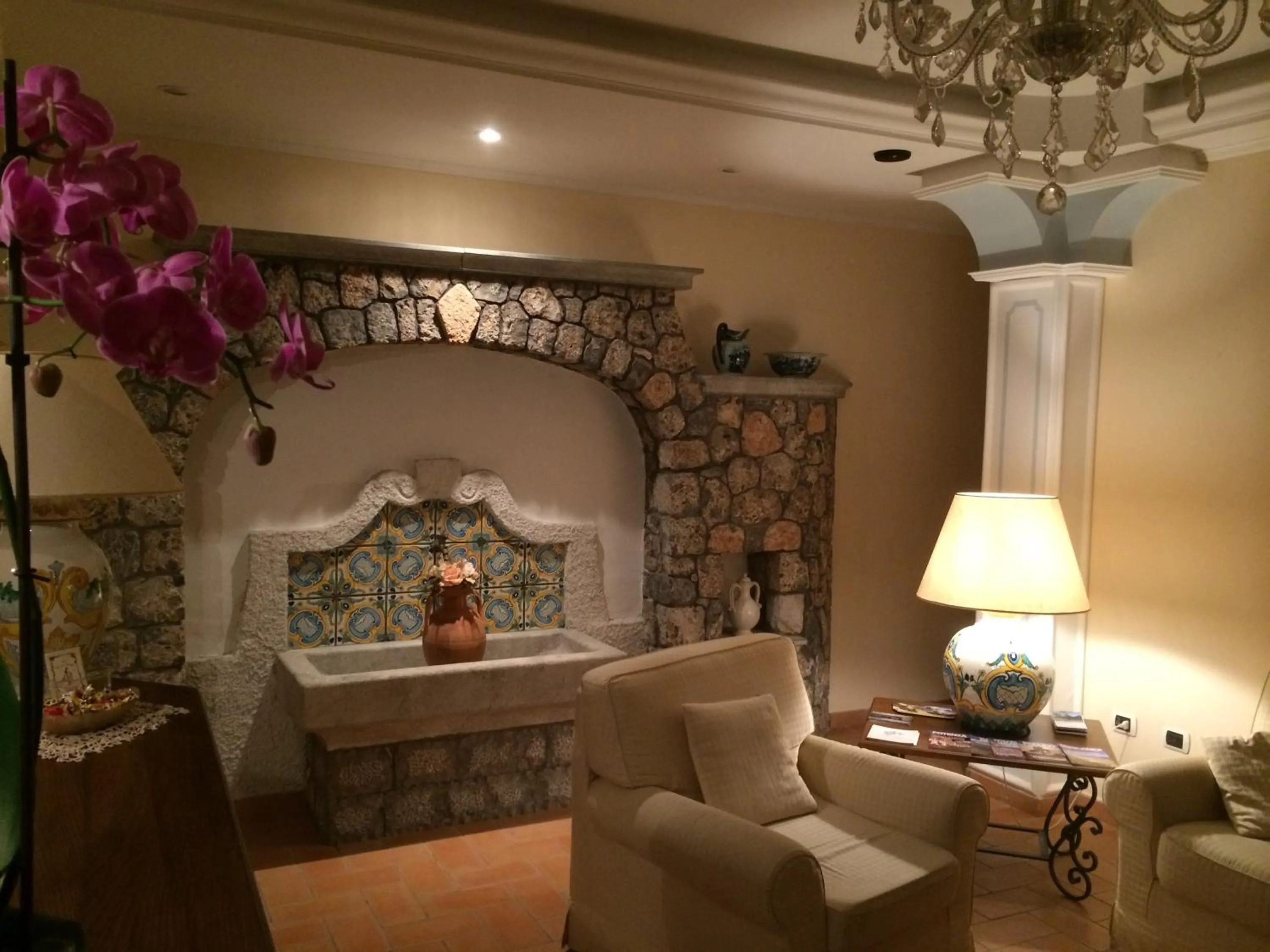 Night in Hotel Villa Delle Meraviglie