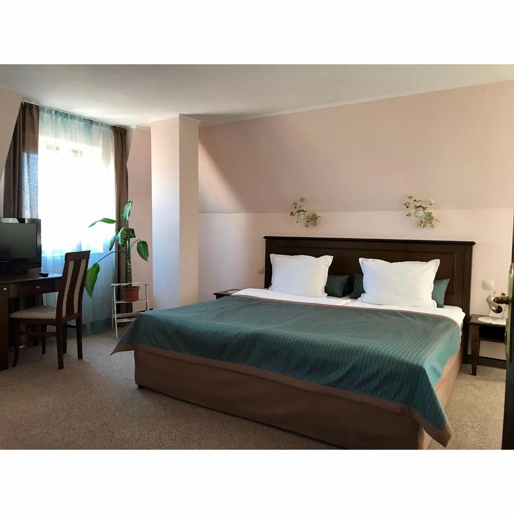 Bed in Hi Boutique Hotel