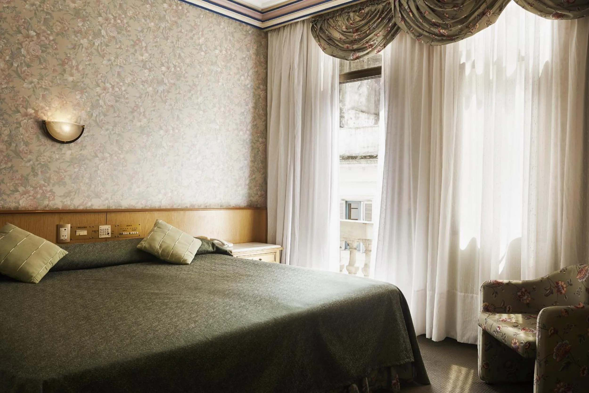 Other, Bed in Gran Hotel Ailen