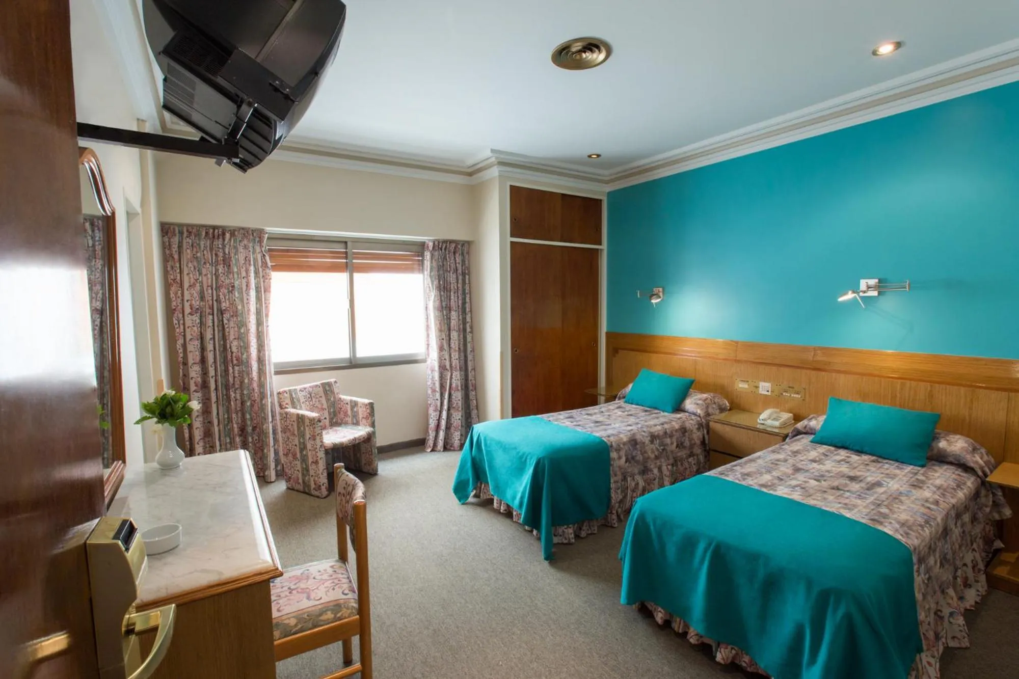 Bed in Gran Hotel Ailen