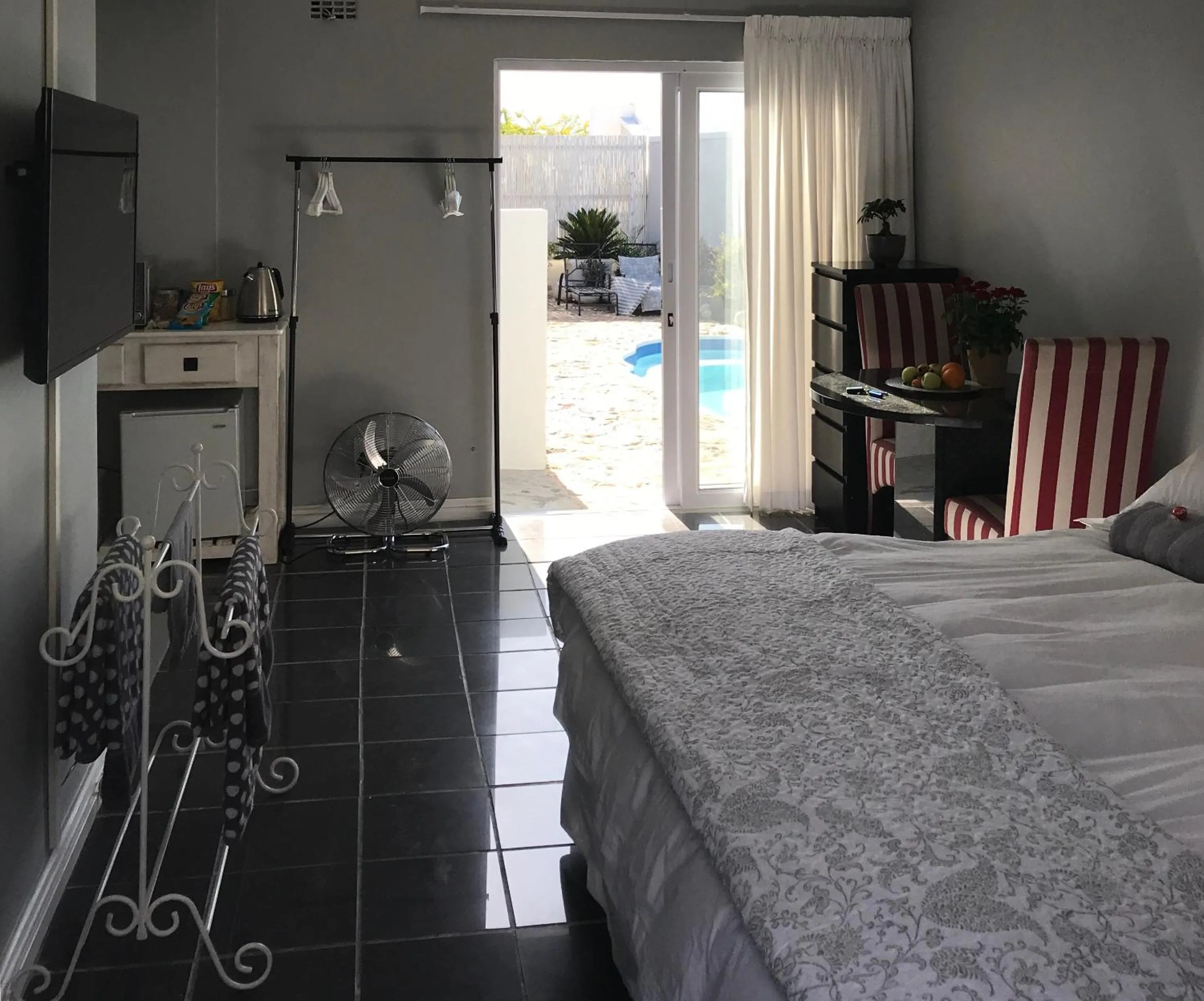 Bed in Studio pool room