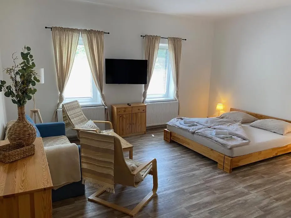 Bed in Hostinec U Pejska a Kocicky