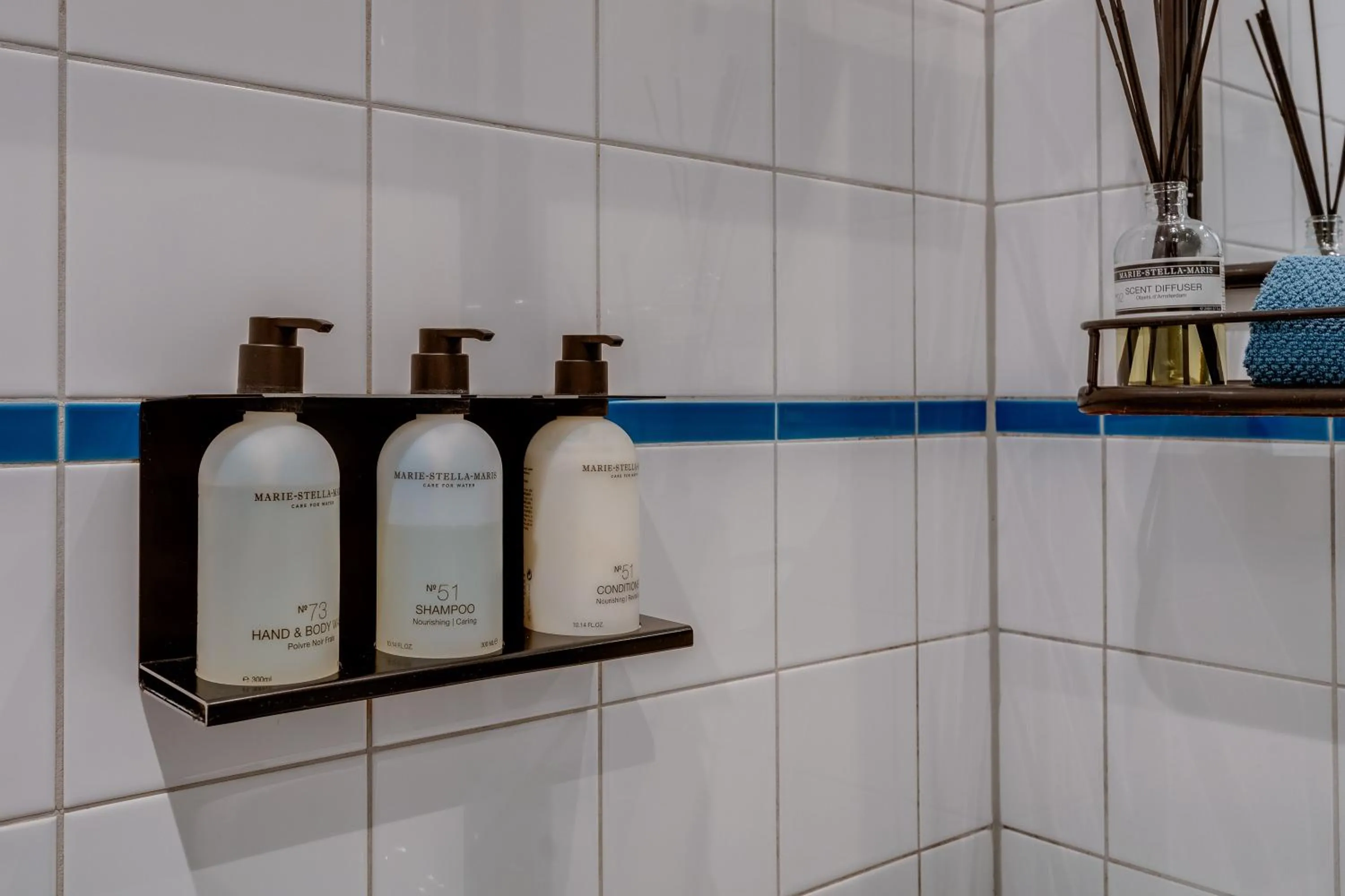 Bathroom in SeventyFive