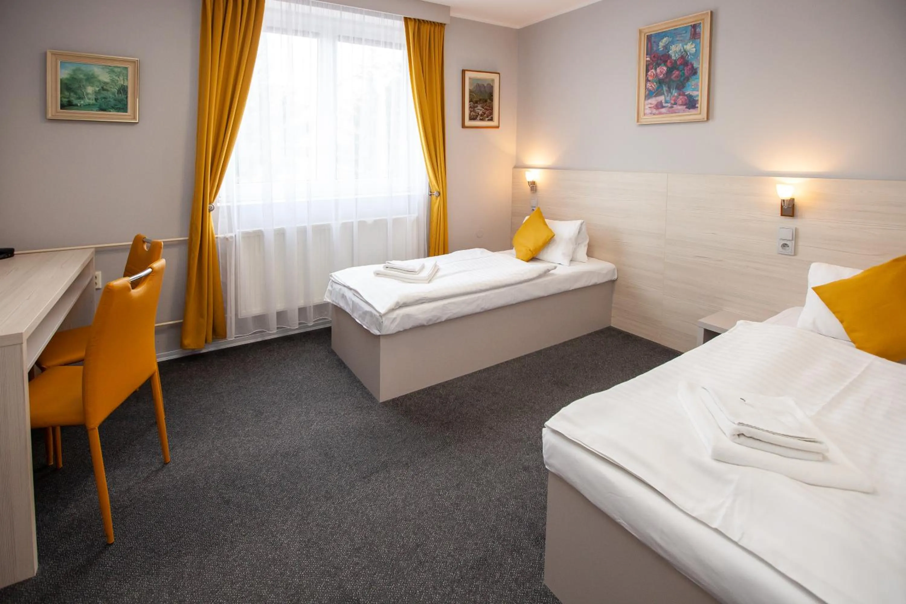 Photo of the whole room, Bed in Hotel Stella