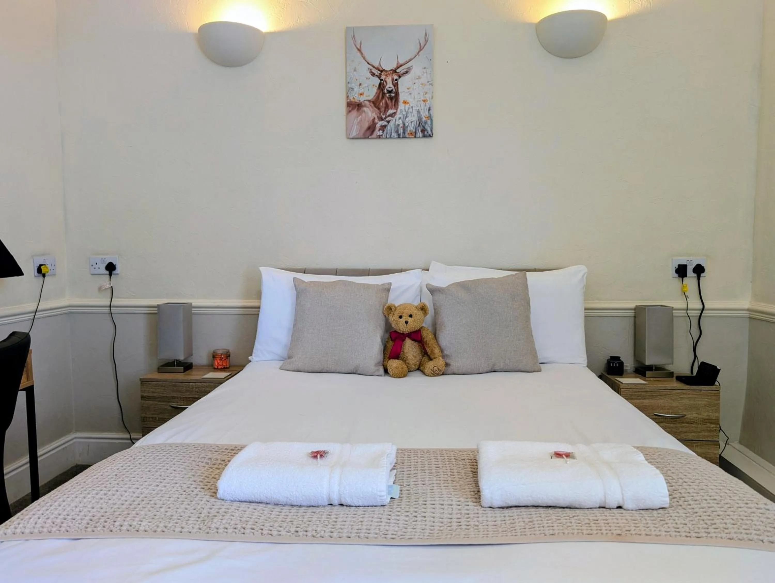 Bed in Graham Arms Inn