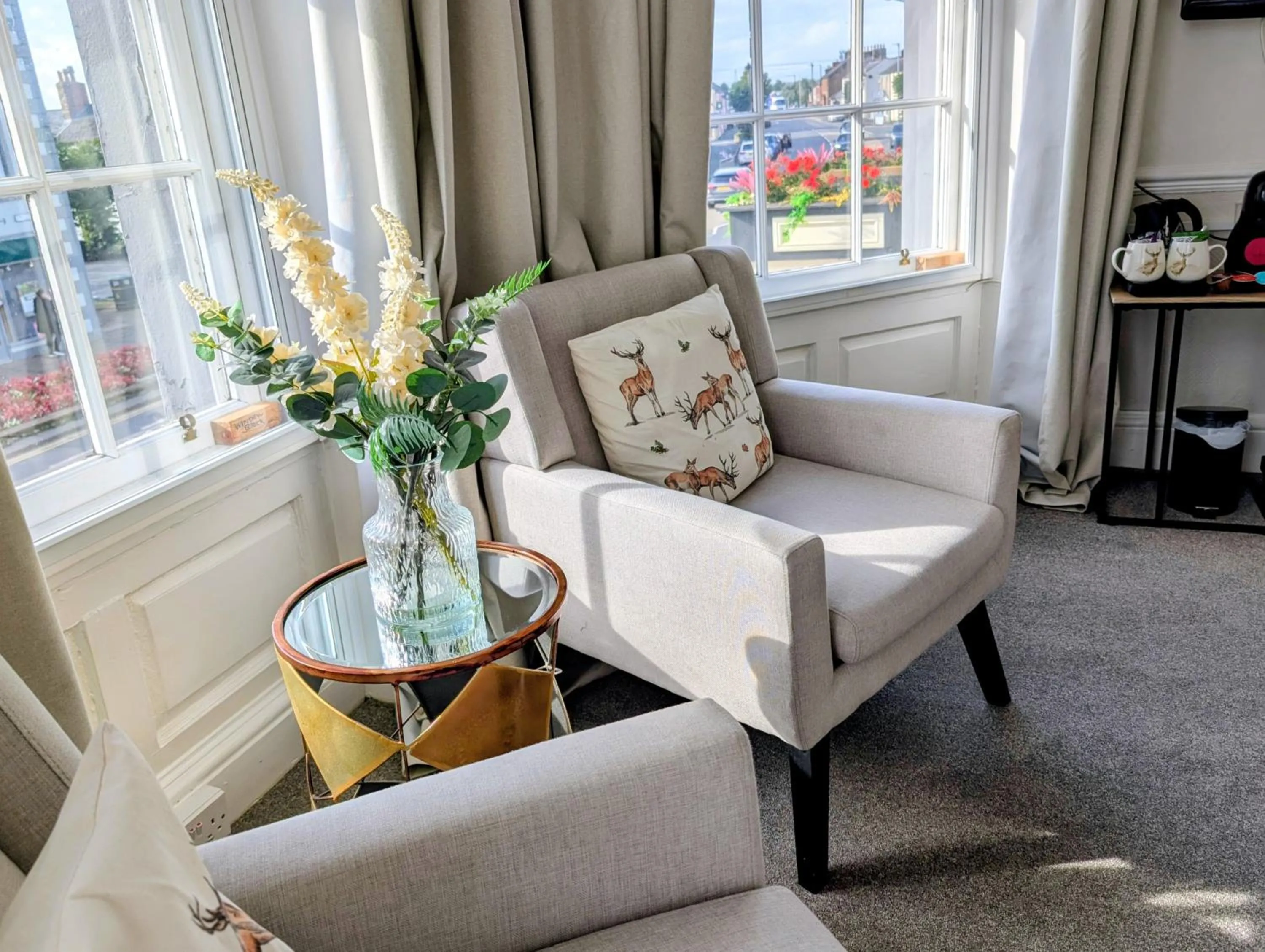 Seating area in Graham Arms Inn