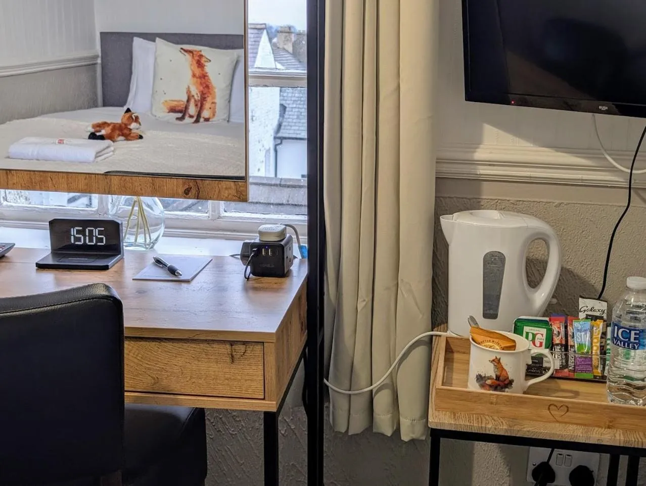 Coffee/tea facilities in Graham Arms Inn