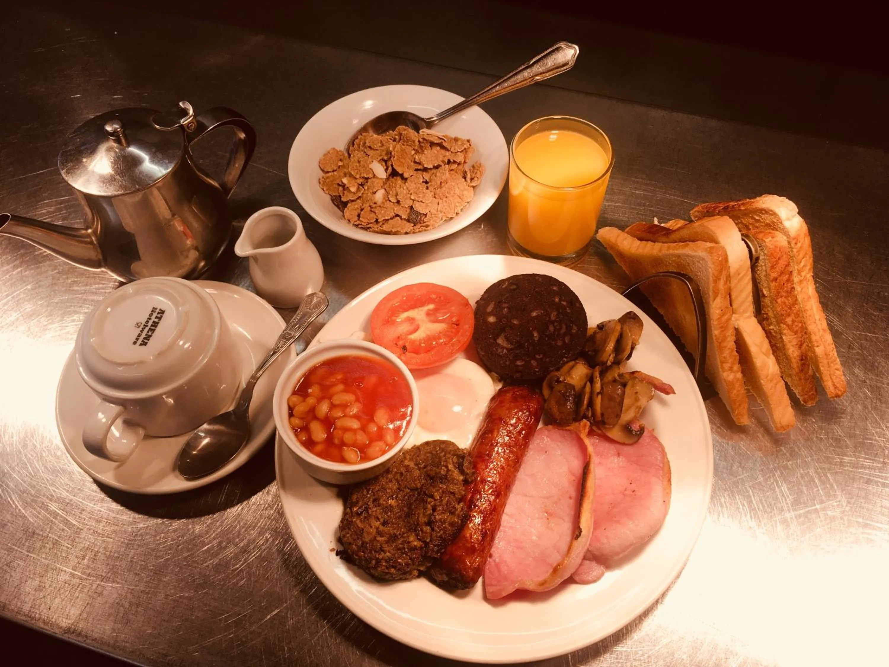 Food in Graham Arms Inn