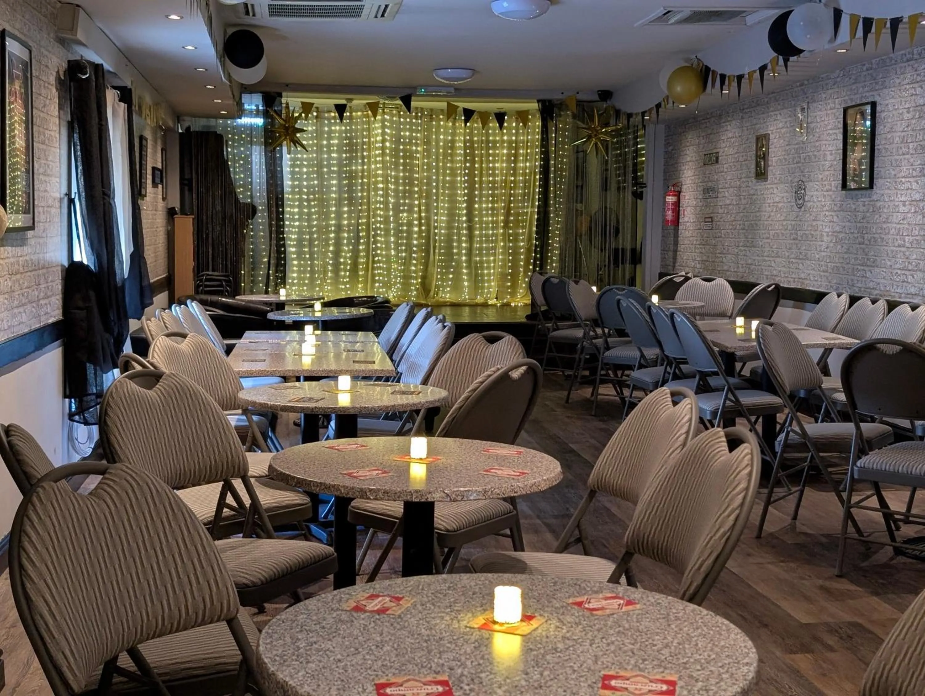 Lounge or bar in Graham Arms Inn