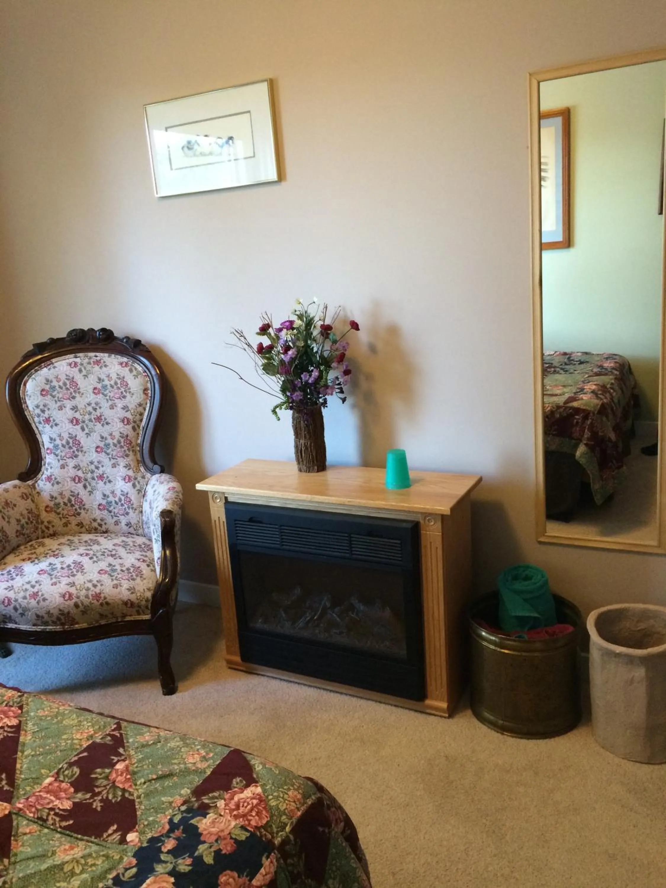 Decorative detail in Cycle Inn Bed and Breakfast