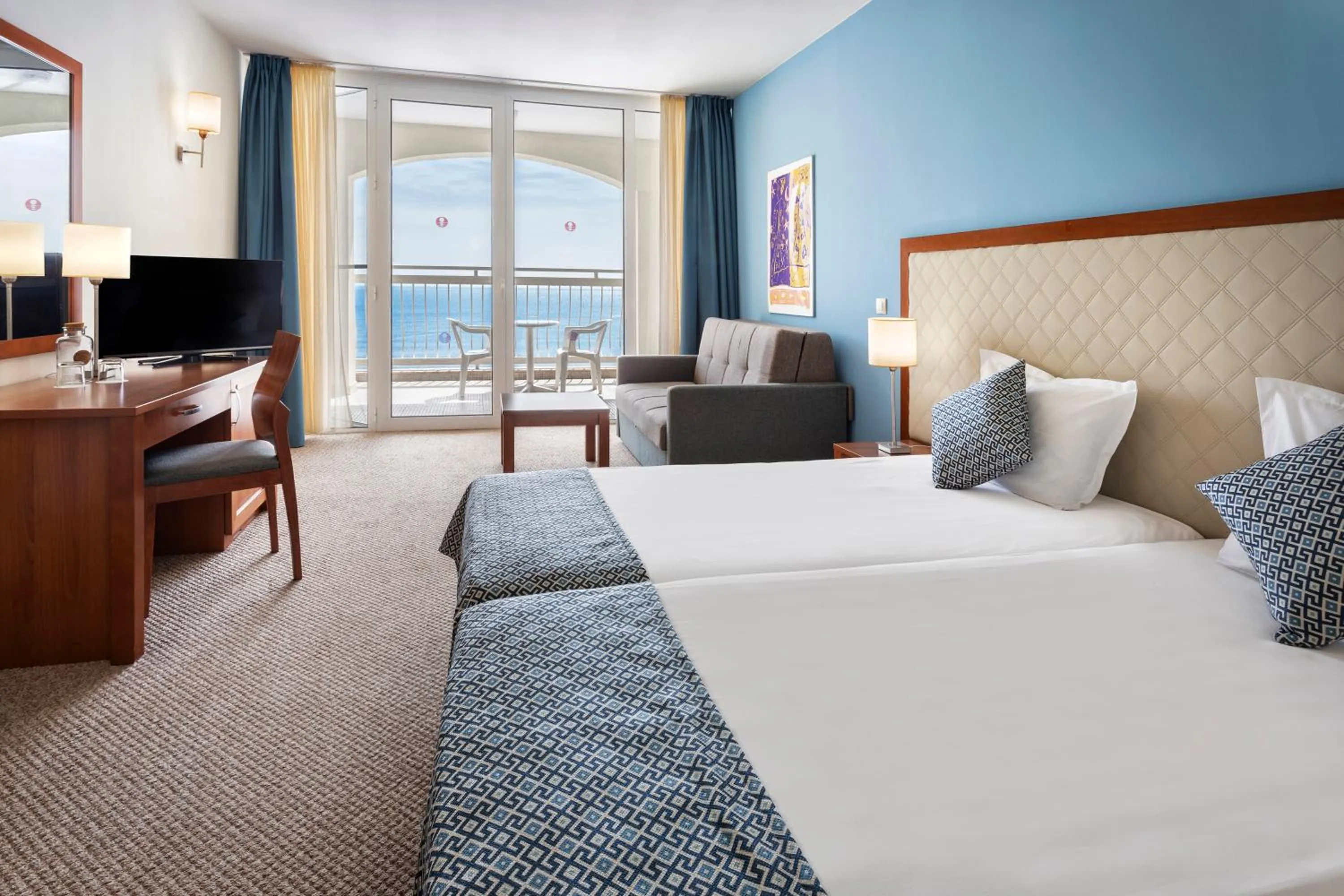 Bed in Sol Luna Bay All Inclusive