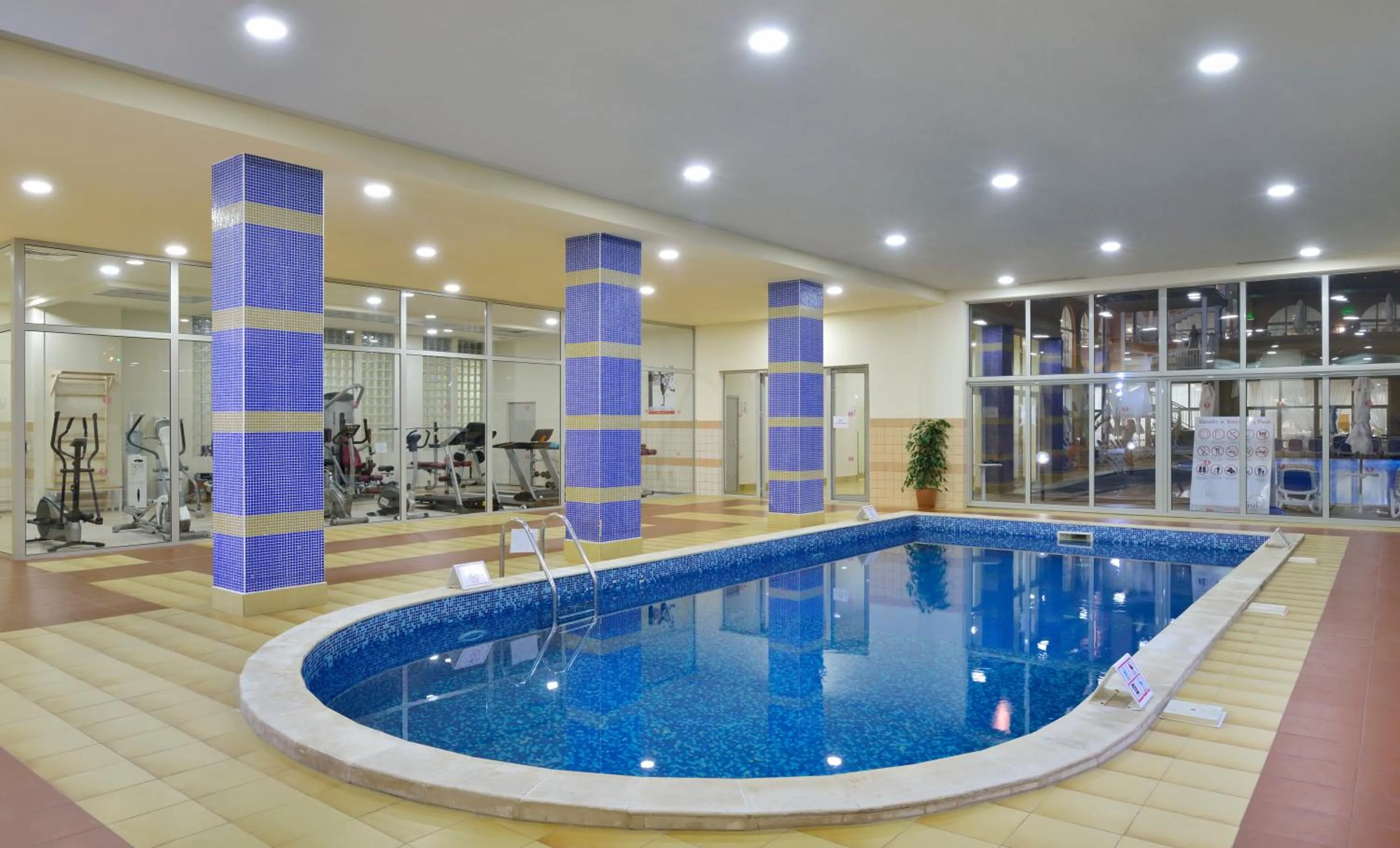 Swimming pool in Sol Luna Bay All Inclusive