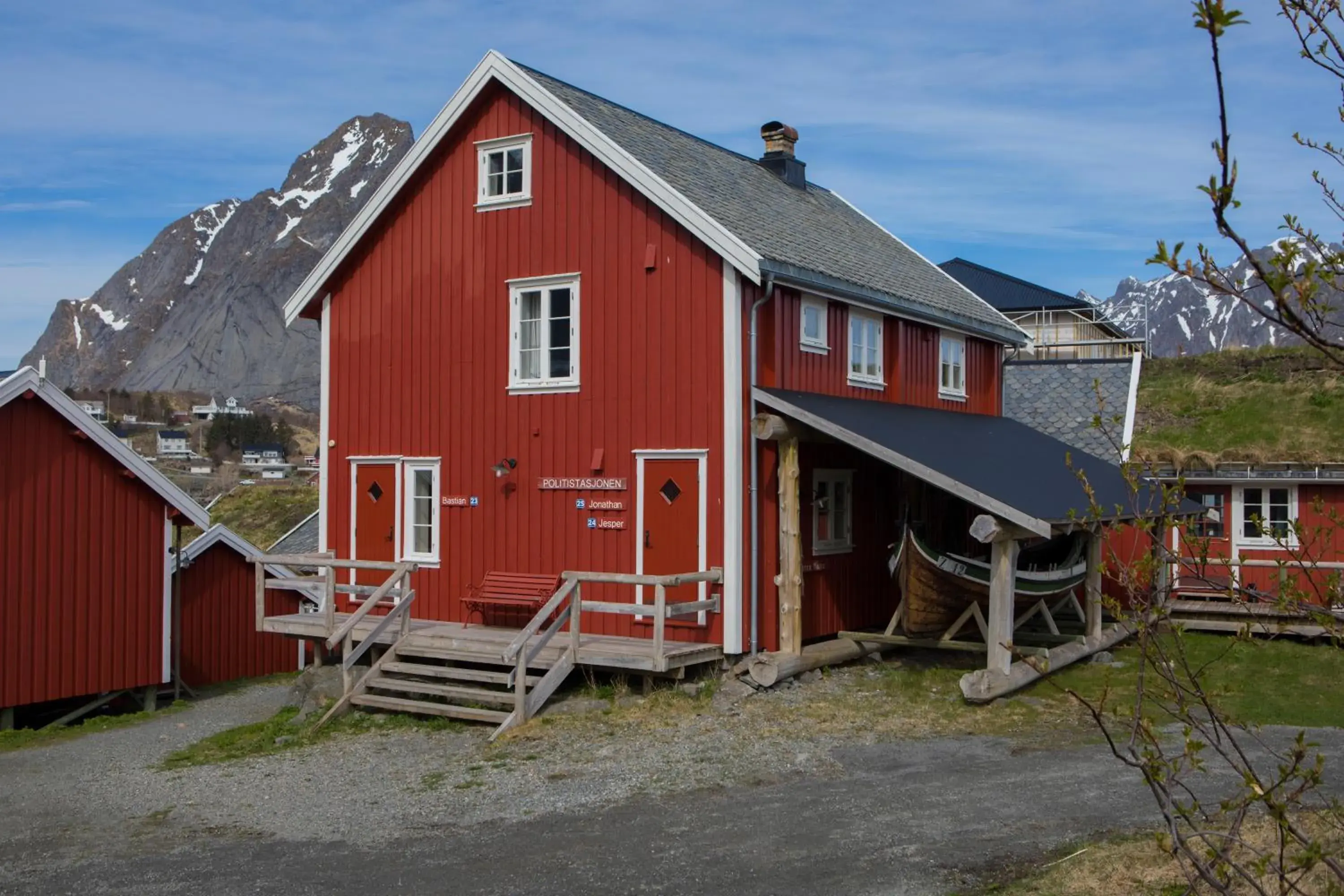 Three-Bedroom Apartment in Reine Rorbuer - by Classic Norway Hotels Three-Bedroom Apartment in Reine Rorbuer - by Classic Norway Hotels