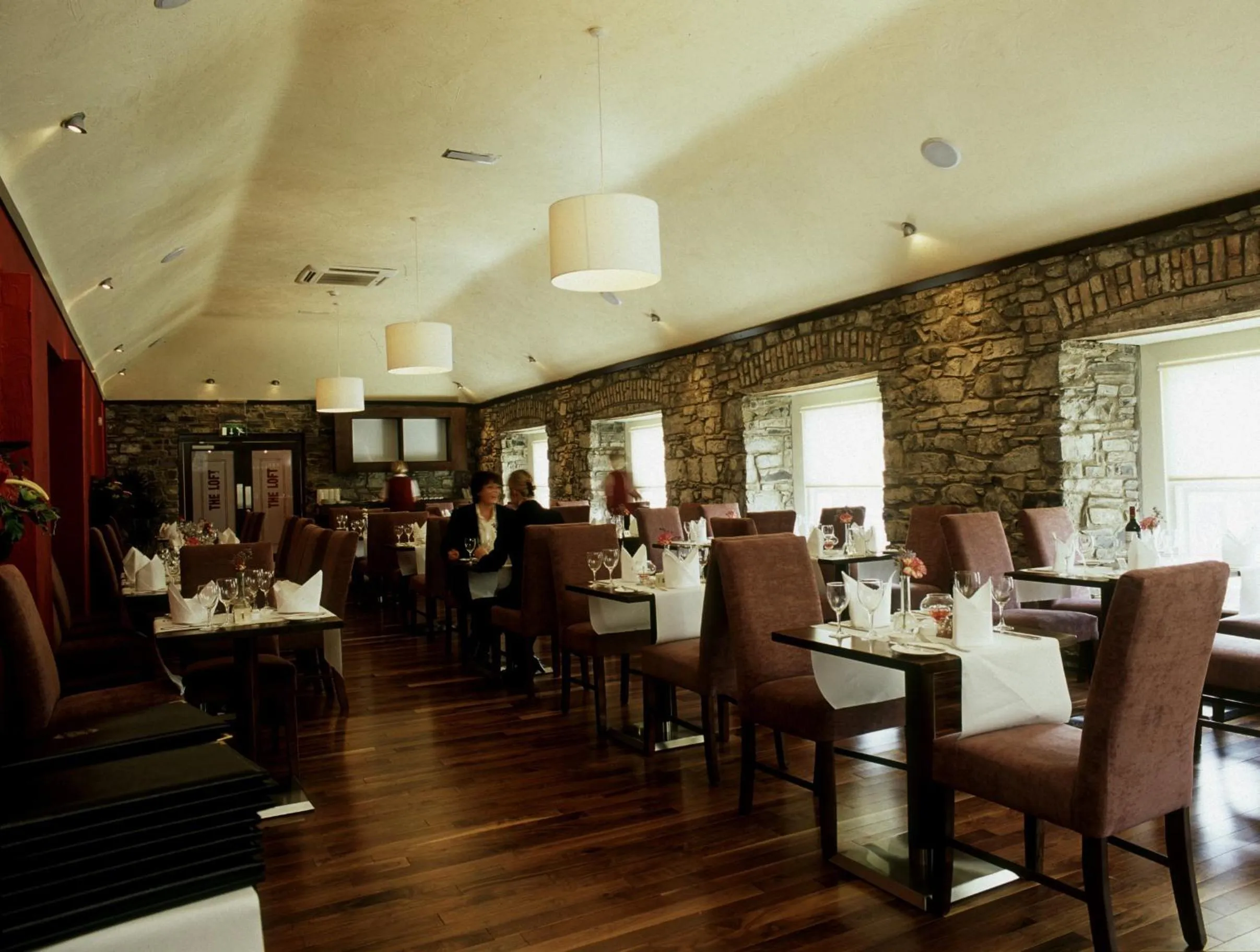 Restaurant/places to eat in Ashbourne House Hotel