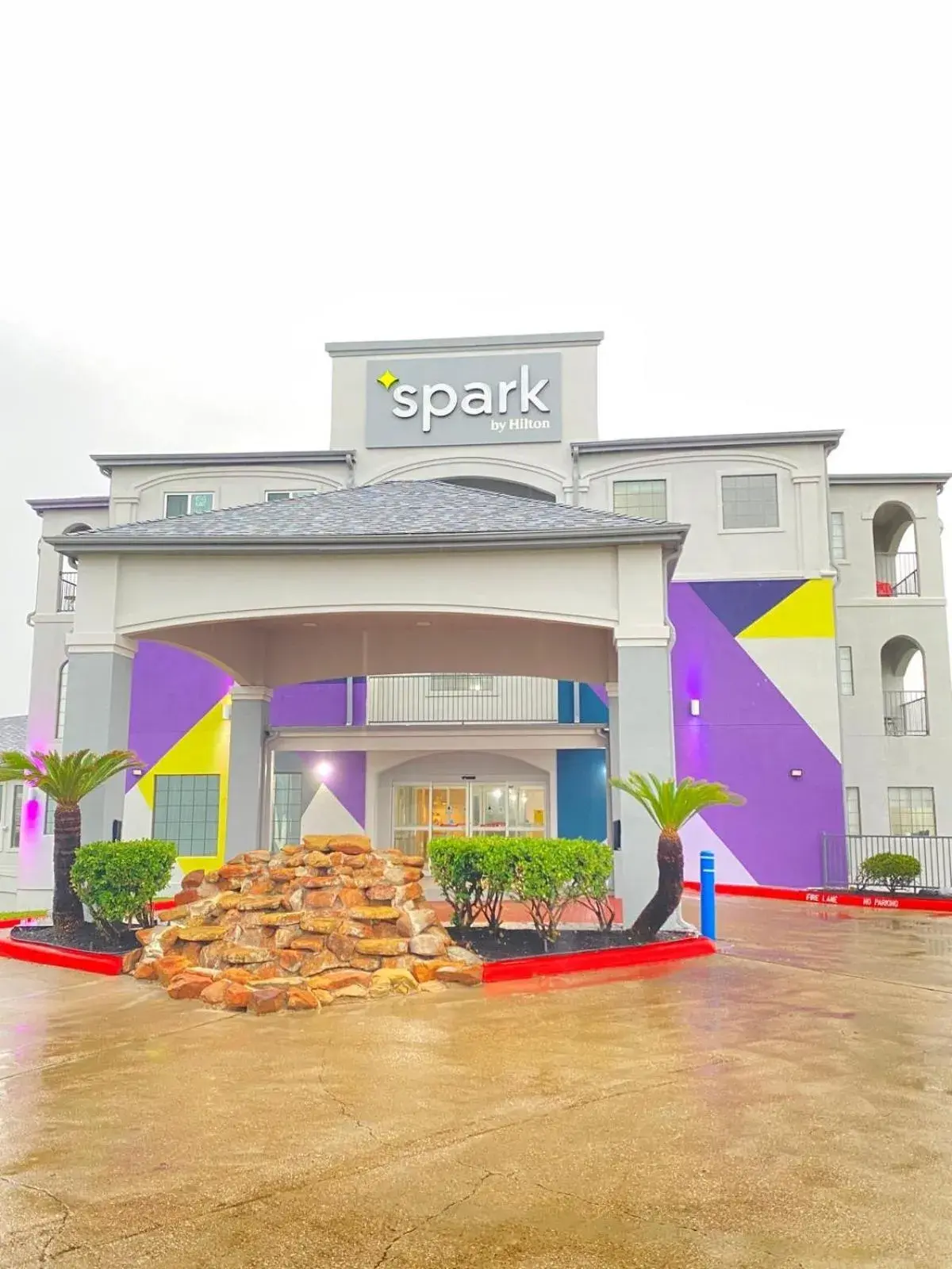 Comfort Inn & Suites Beachfront Comfort Inn & Suites Beachfront