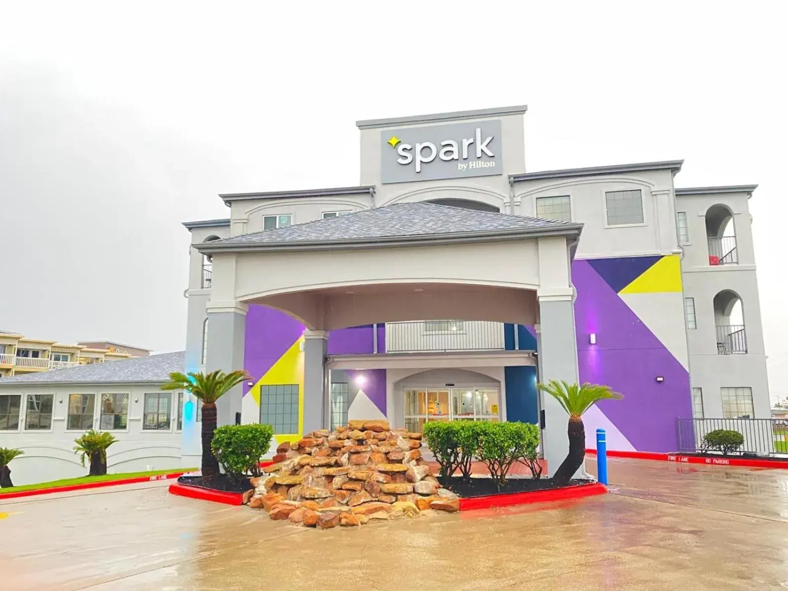 Property building in Spark By Hilton Galveston Property building in Spark By Hilton Galveston