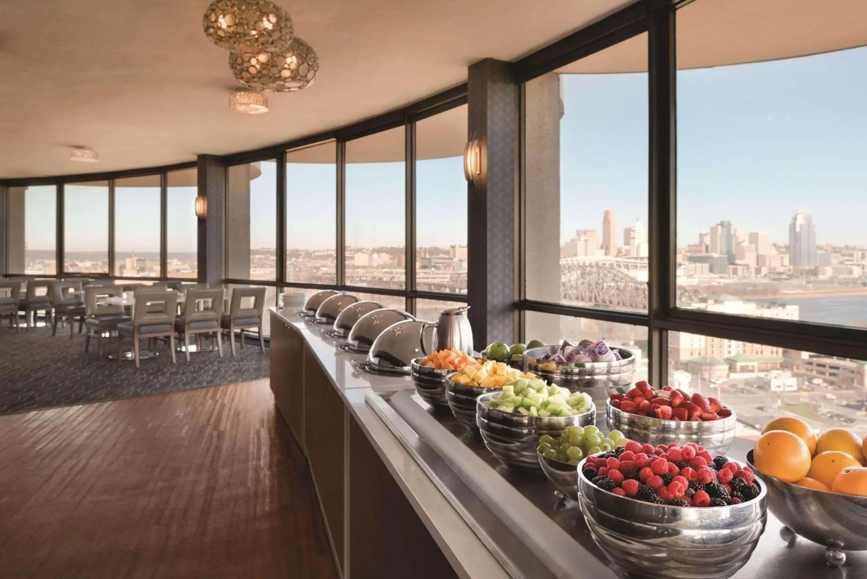 Restaurant/places to eat in Radisson Hotel Cincinnati Riverfront Restaurant/places to eat in Radisson Hotel Cincinnati Riverfront