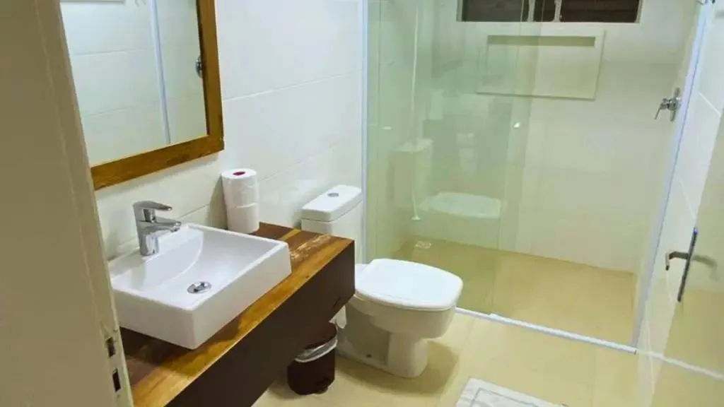 Quadruple Room - single occupancy in Pousada Quatro Estações Gravatal