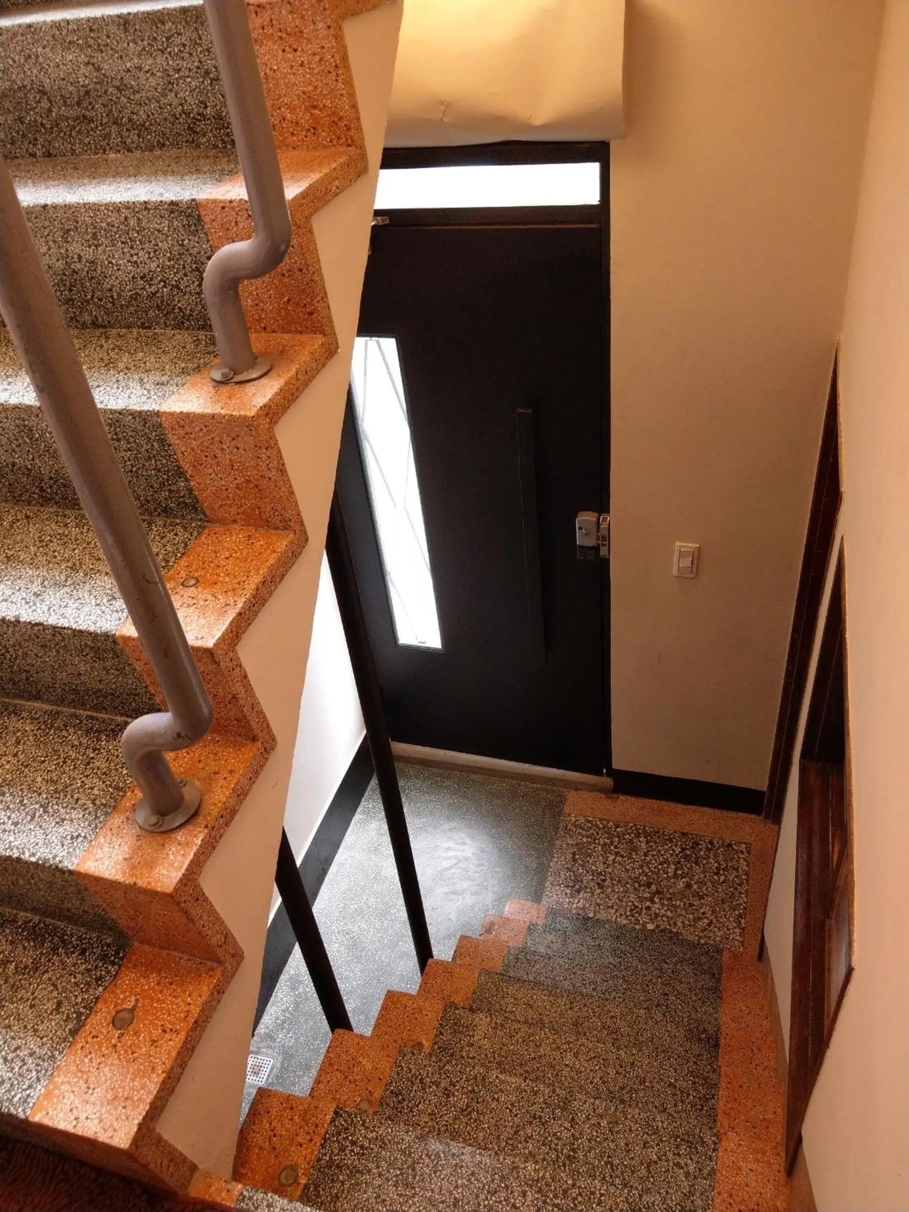 On site in OYAJI Guesthouse 歐野基民家宿泊