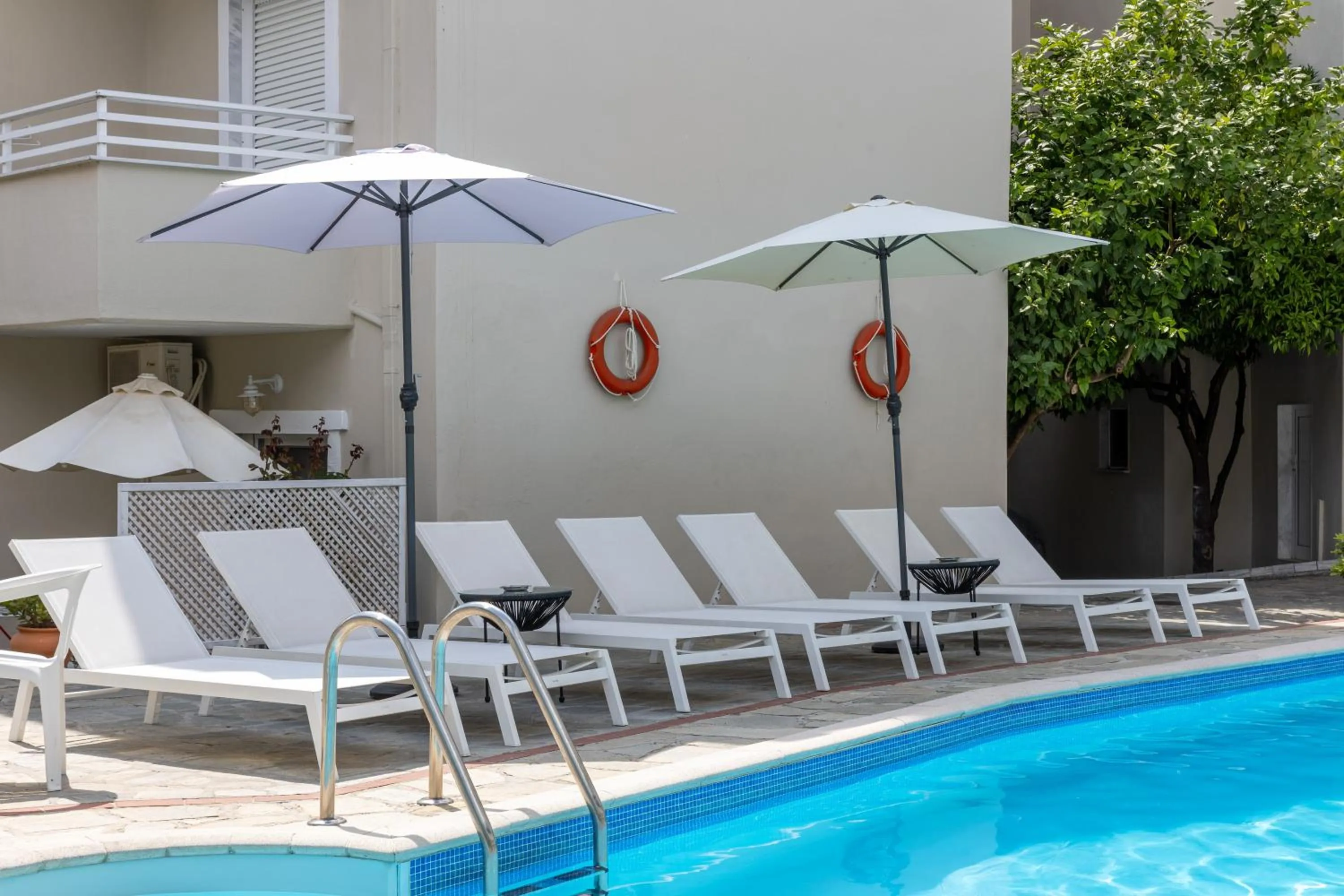 Swimming pool in Philoxenia Inn