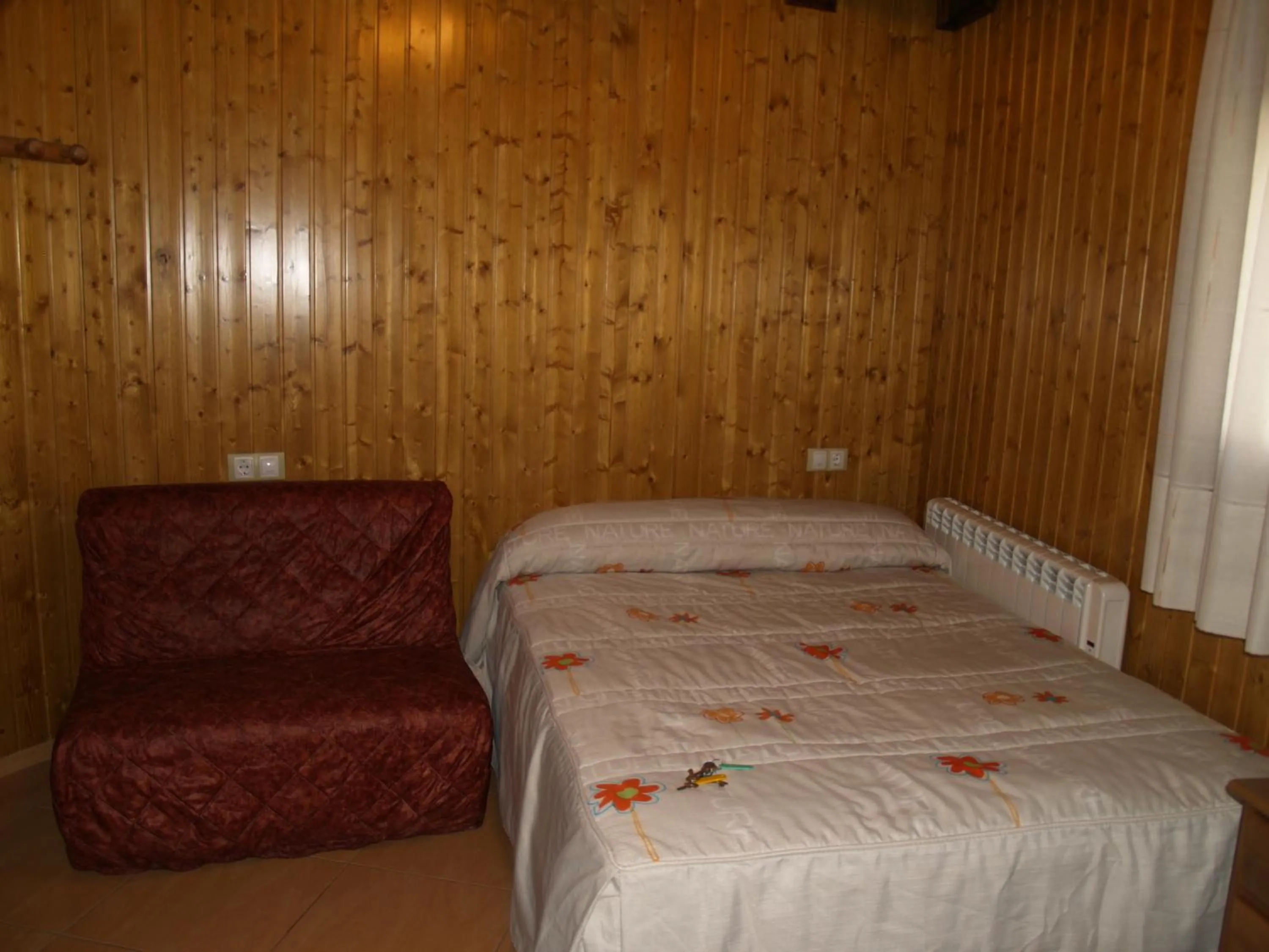 Photo of the whole room, Bed in Hostal Tribal