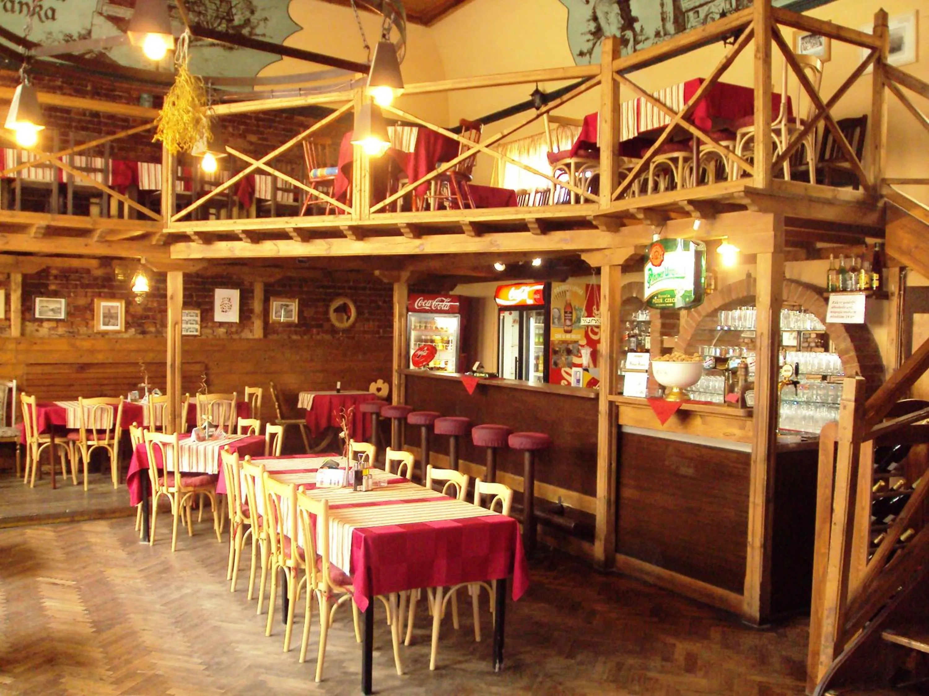 Restaurant/places to eat in Hotel U Branky