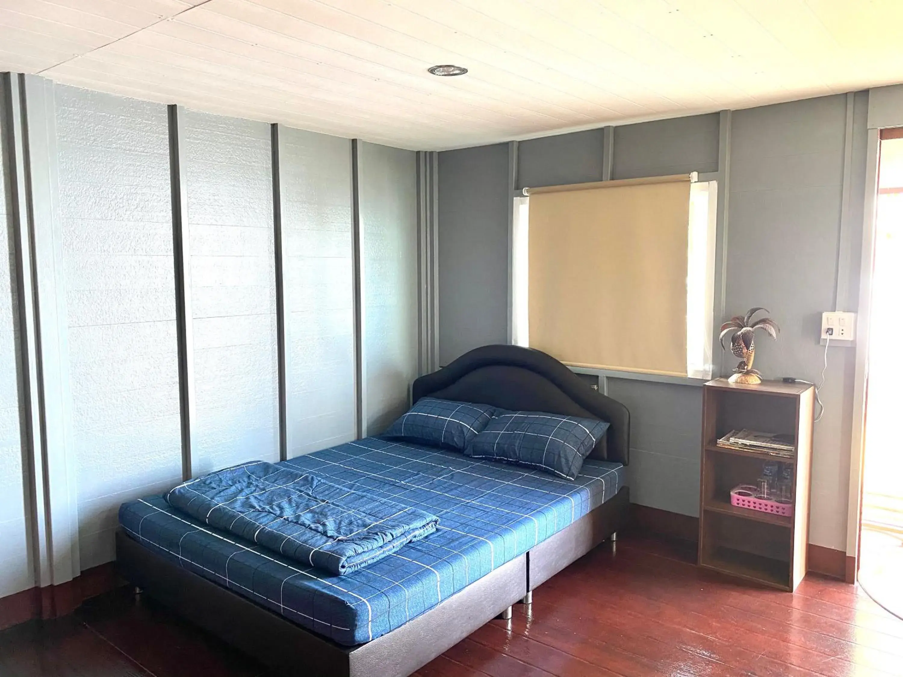 Bed in Somphoch Garden Bed in Somphoch Garden