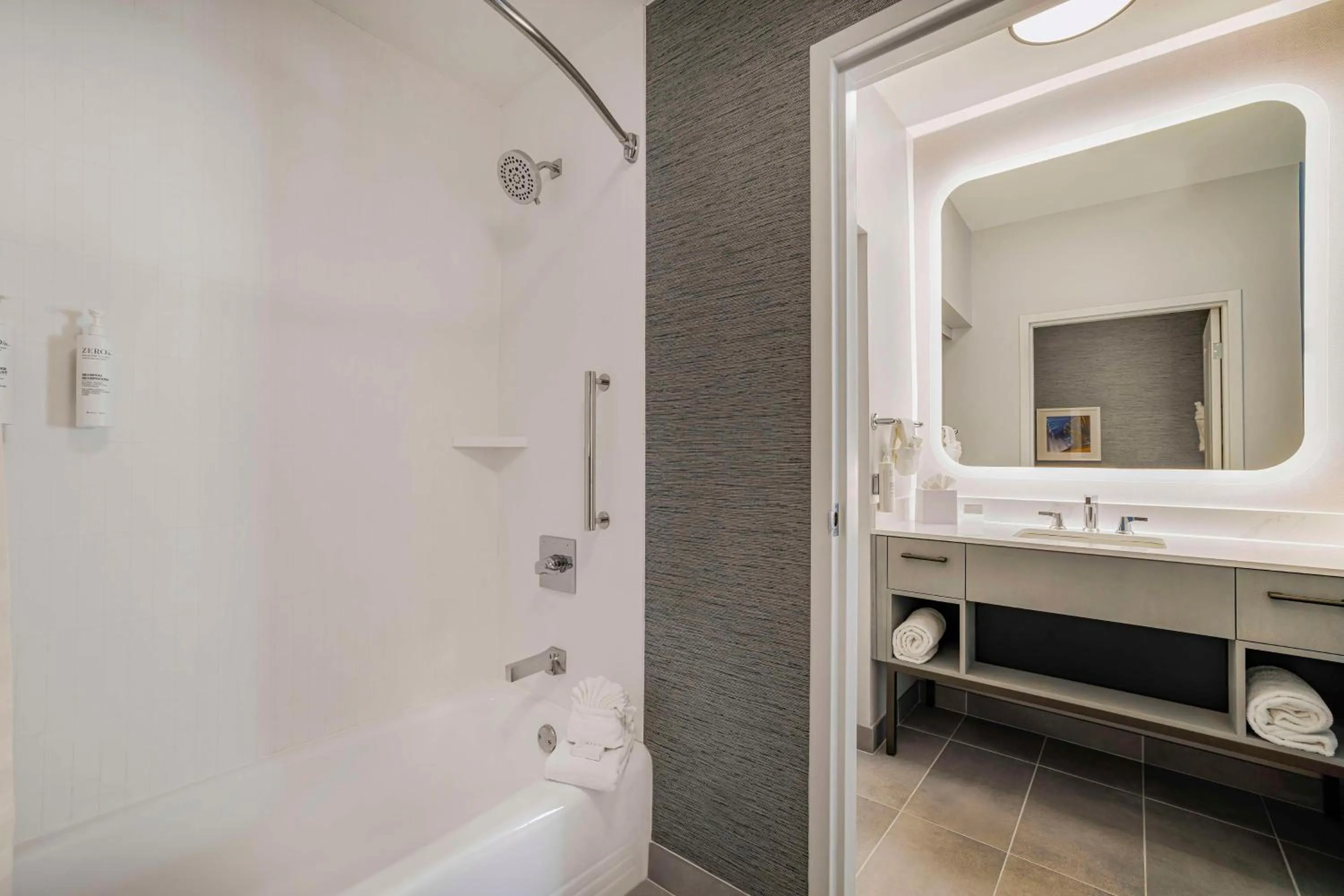 Bathroom in Homewood Suites by Hilton Plano-Richardson