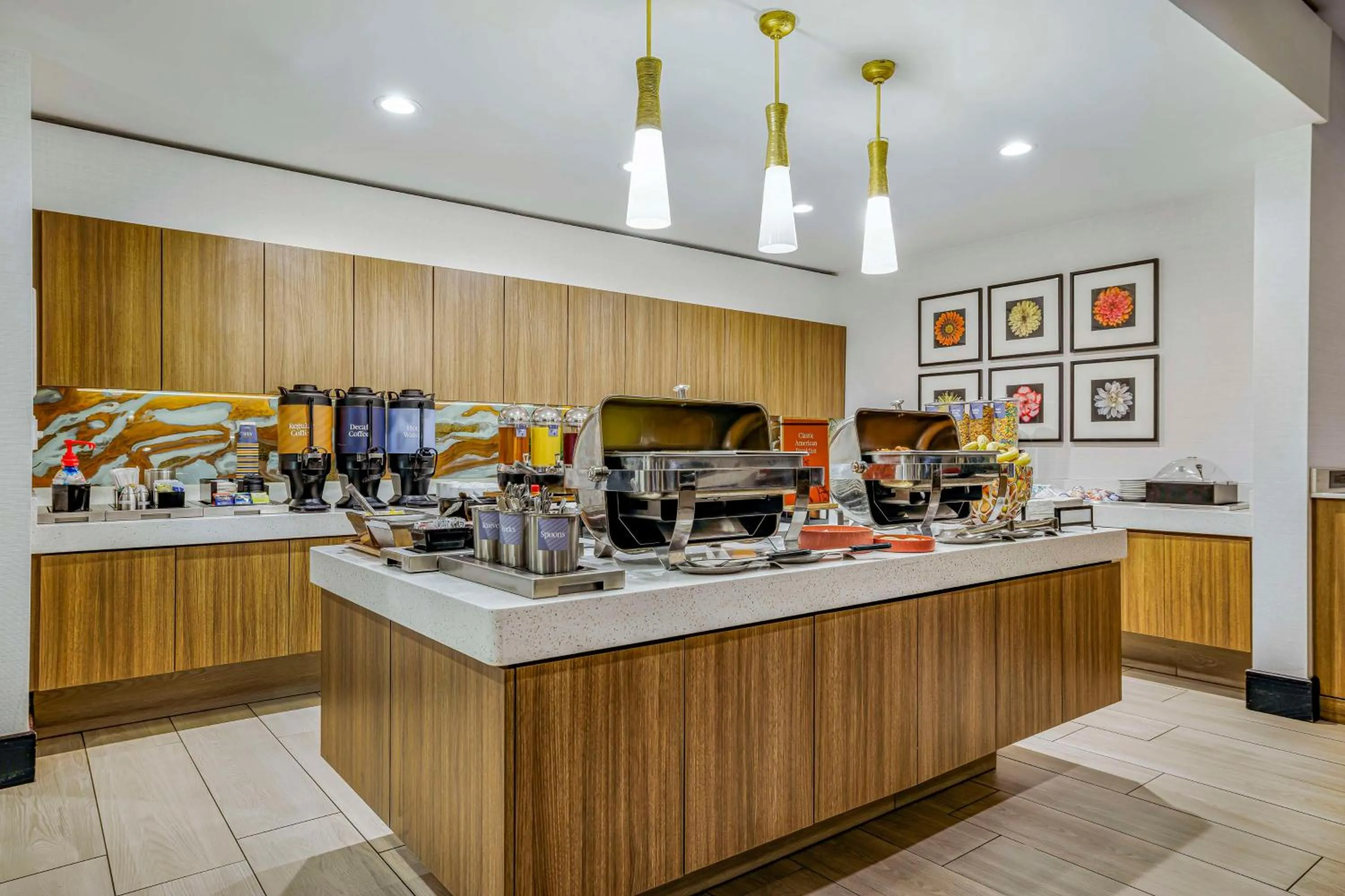Breakfast in Homewood Suites by Hilton Plano-Richardson