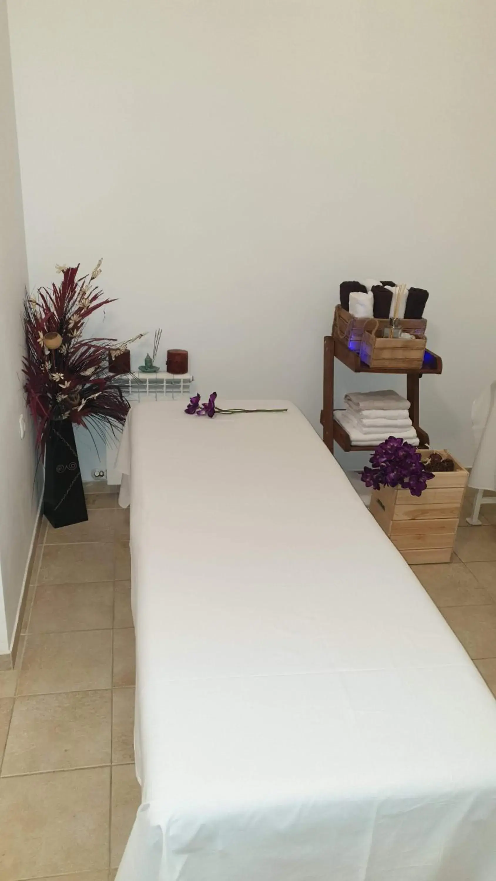 Massage, Bed in Green Life Family Apartments Pamporovo Massage, Bed in Green Life Family Apartments Pamporovo