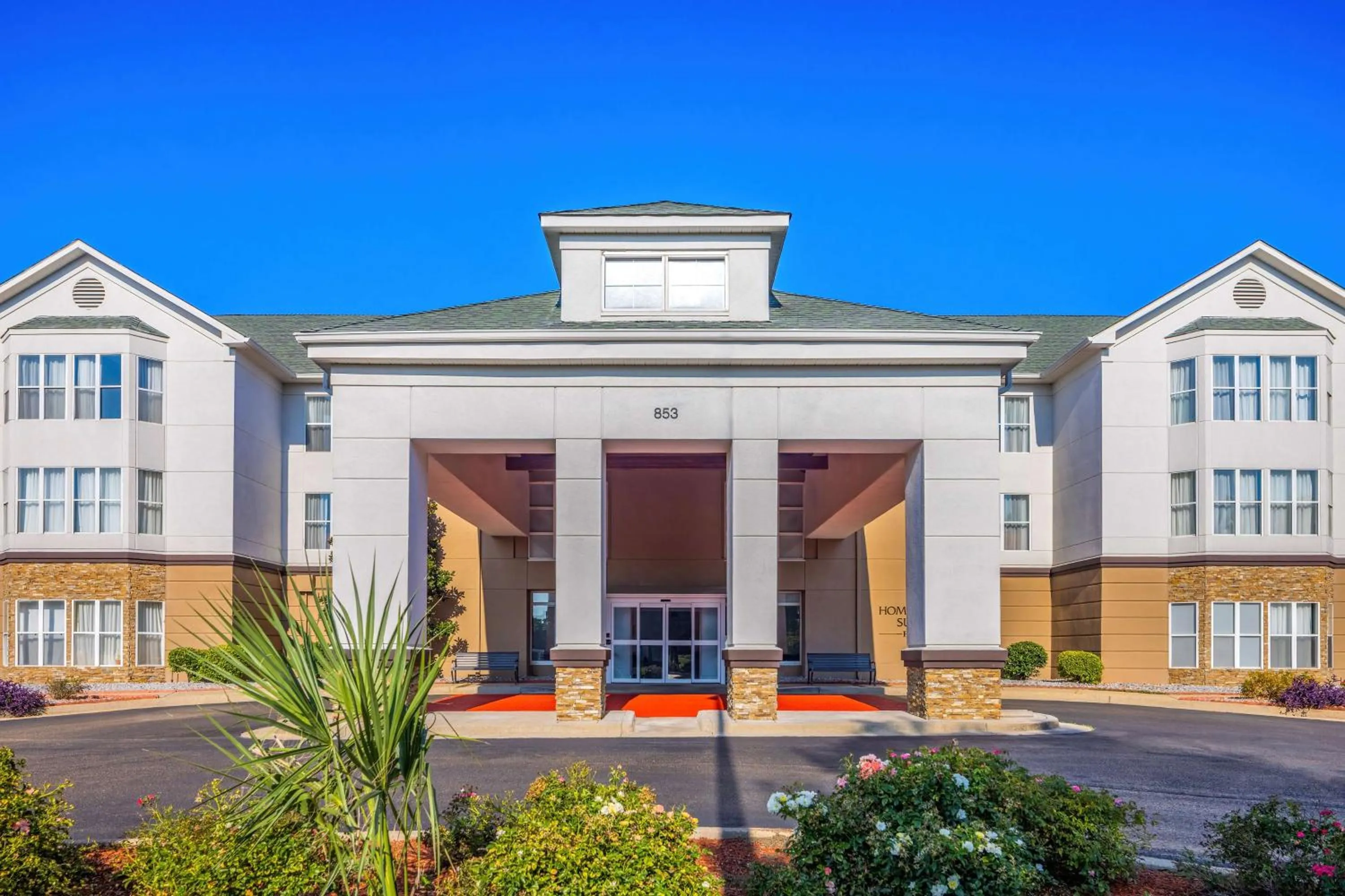 Property building in Homewood Suites by Hilton Jackson-Ridgeland