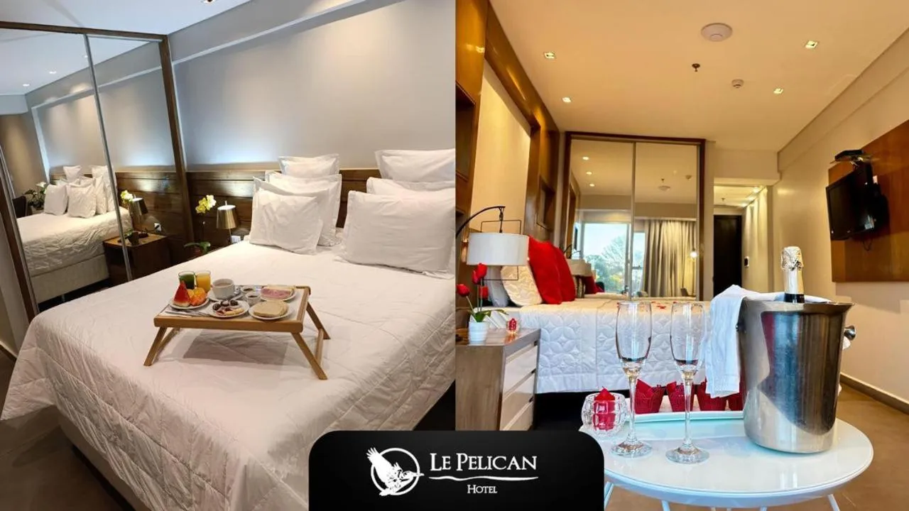 Bed in Hotel Le Pelican