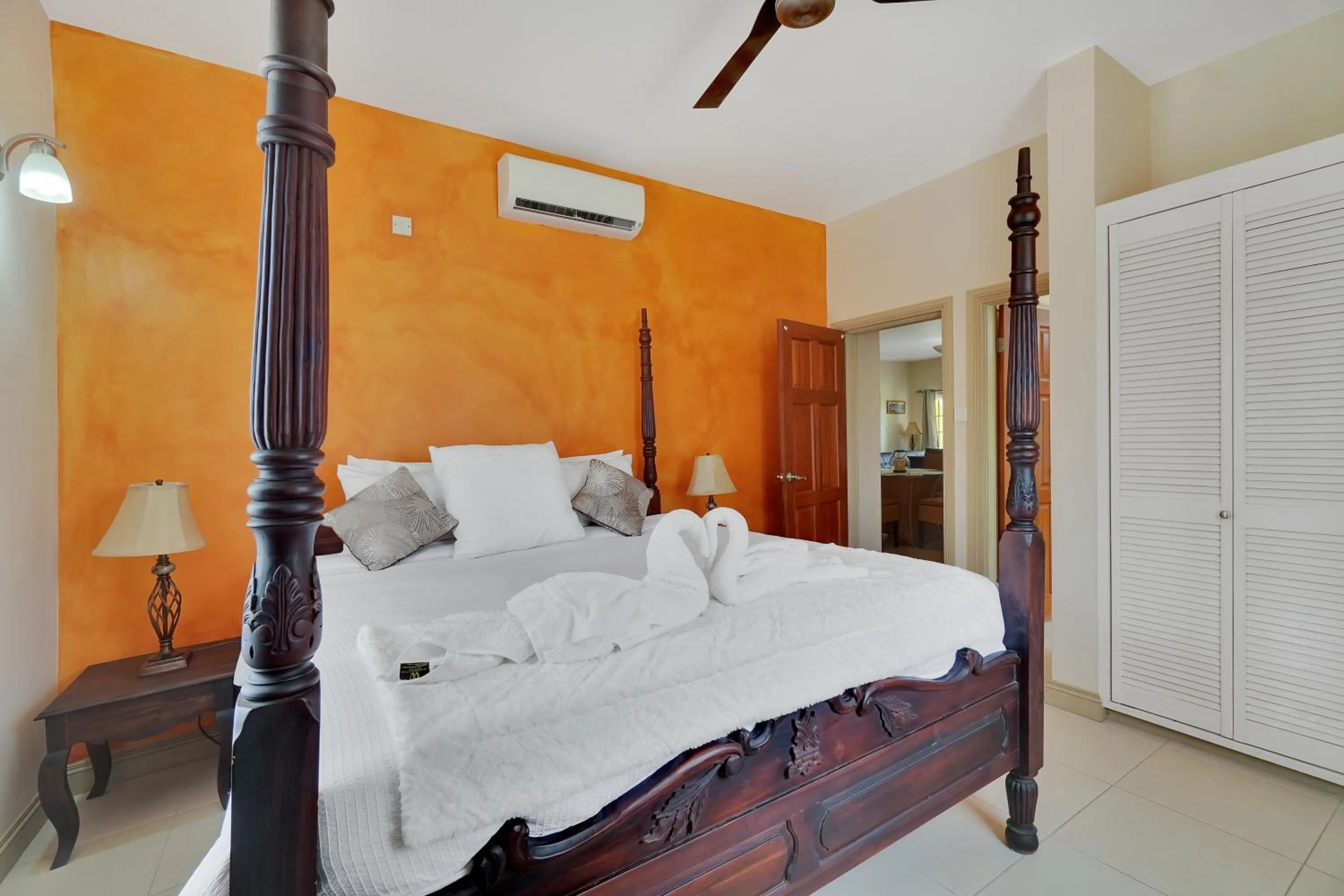 Bed in Mandela Court Suites Grenada