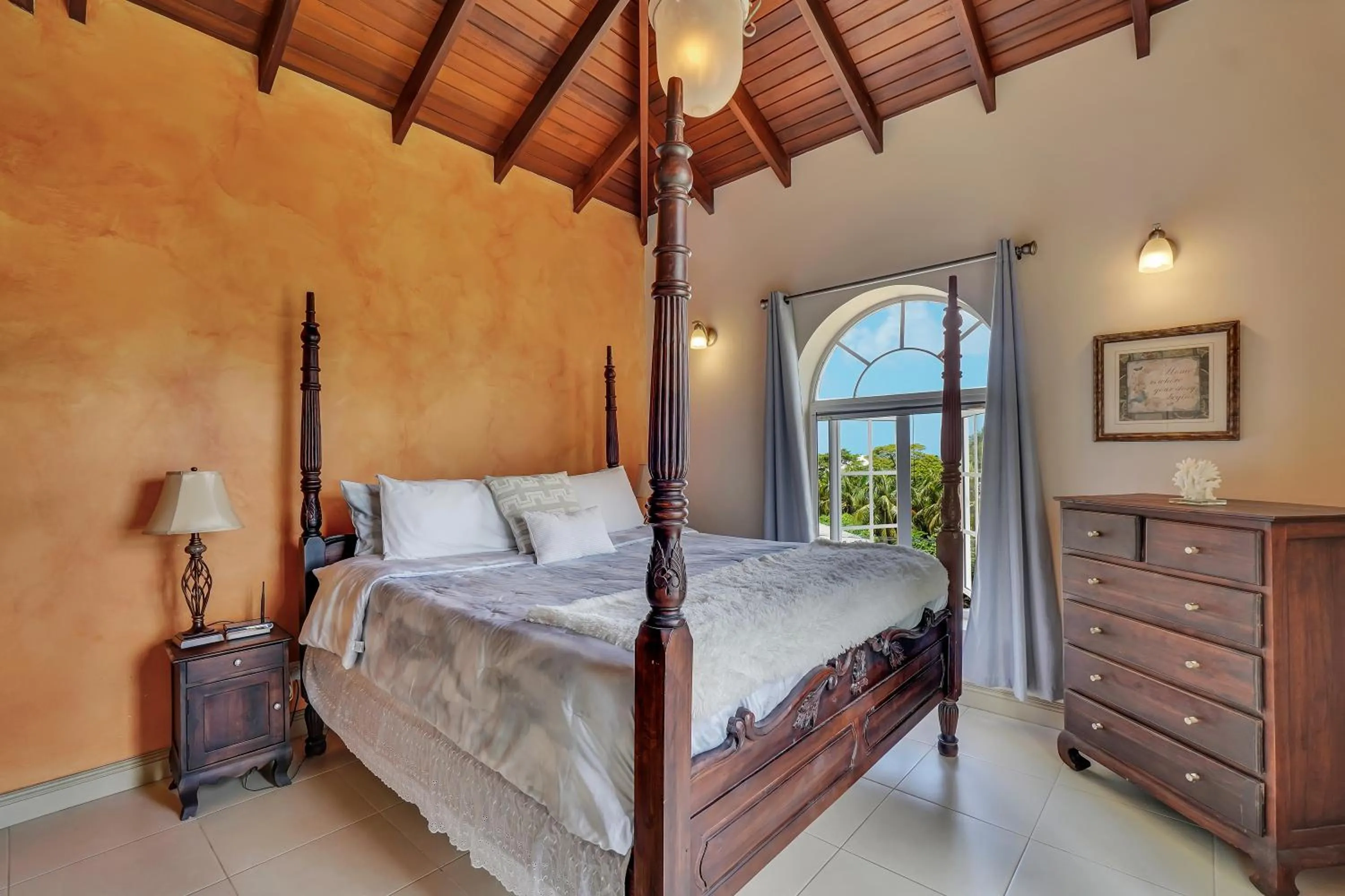 Bed in Mandela Court Suites Grenada