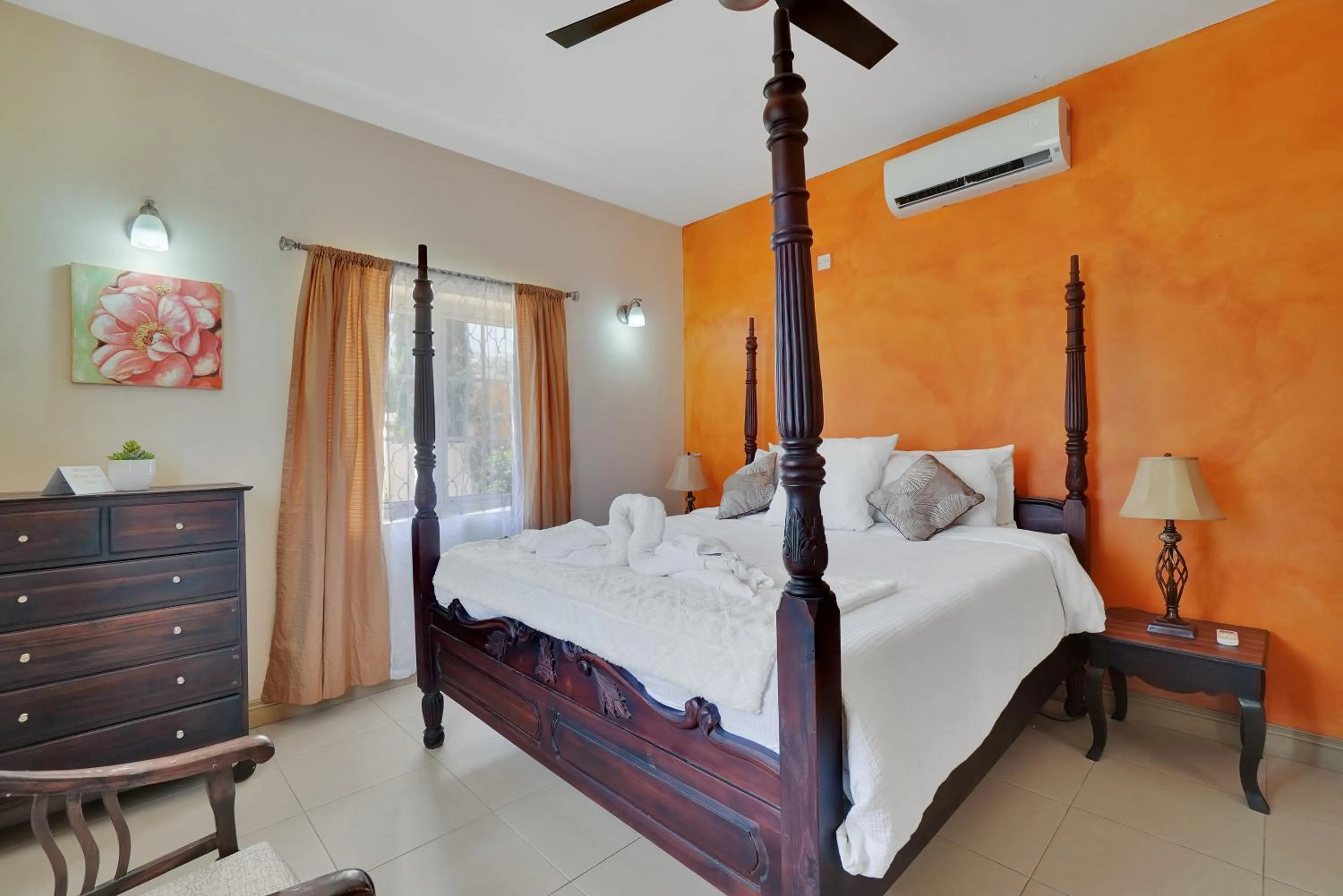 Bed in Mandela Court Suites Grenada