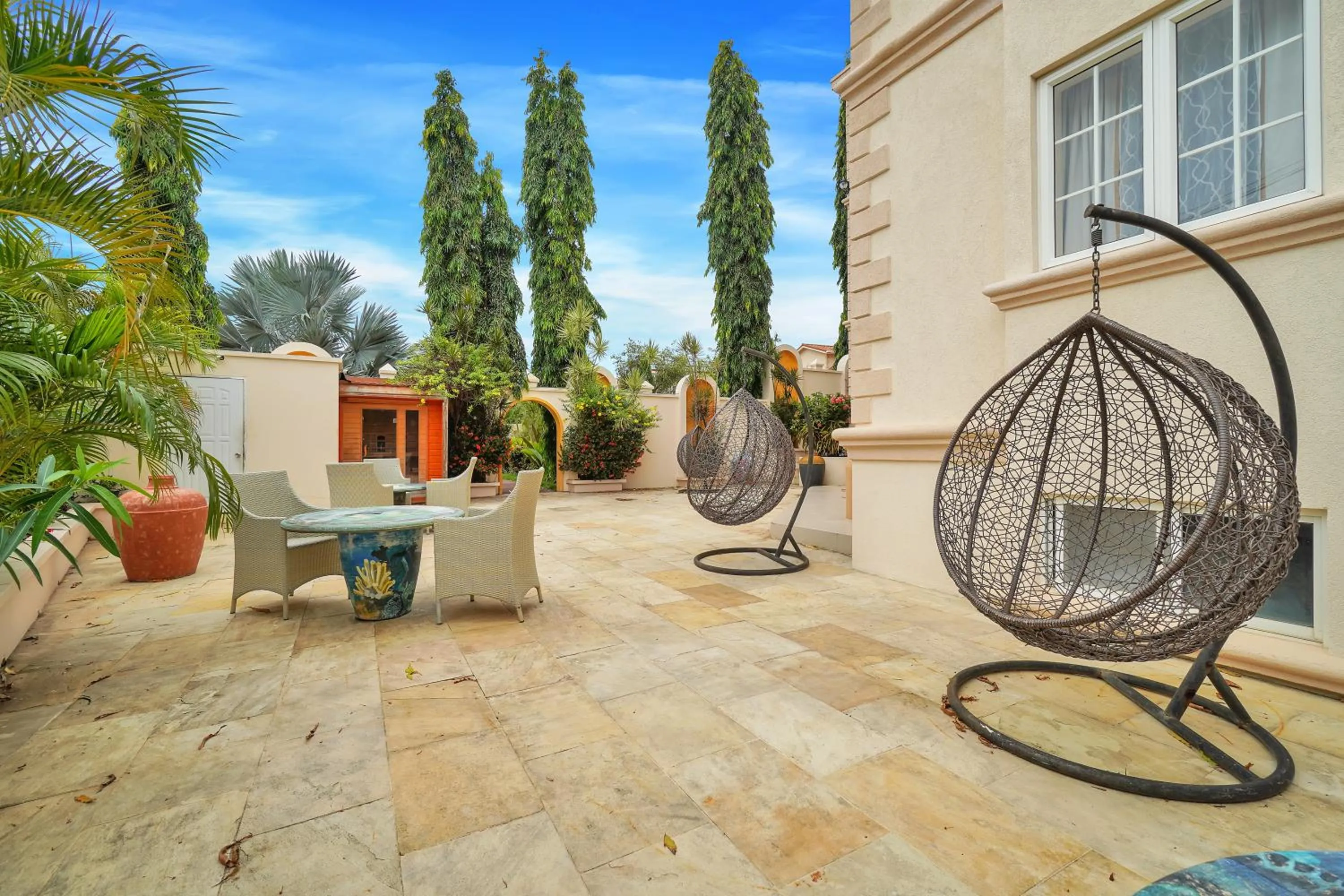 Day in Mandela Court Suites Grenada