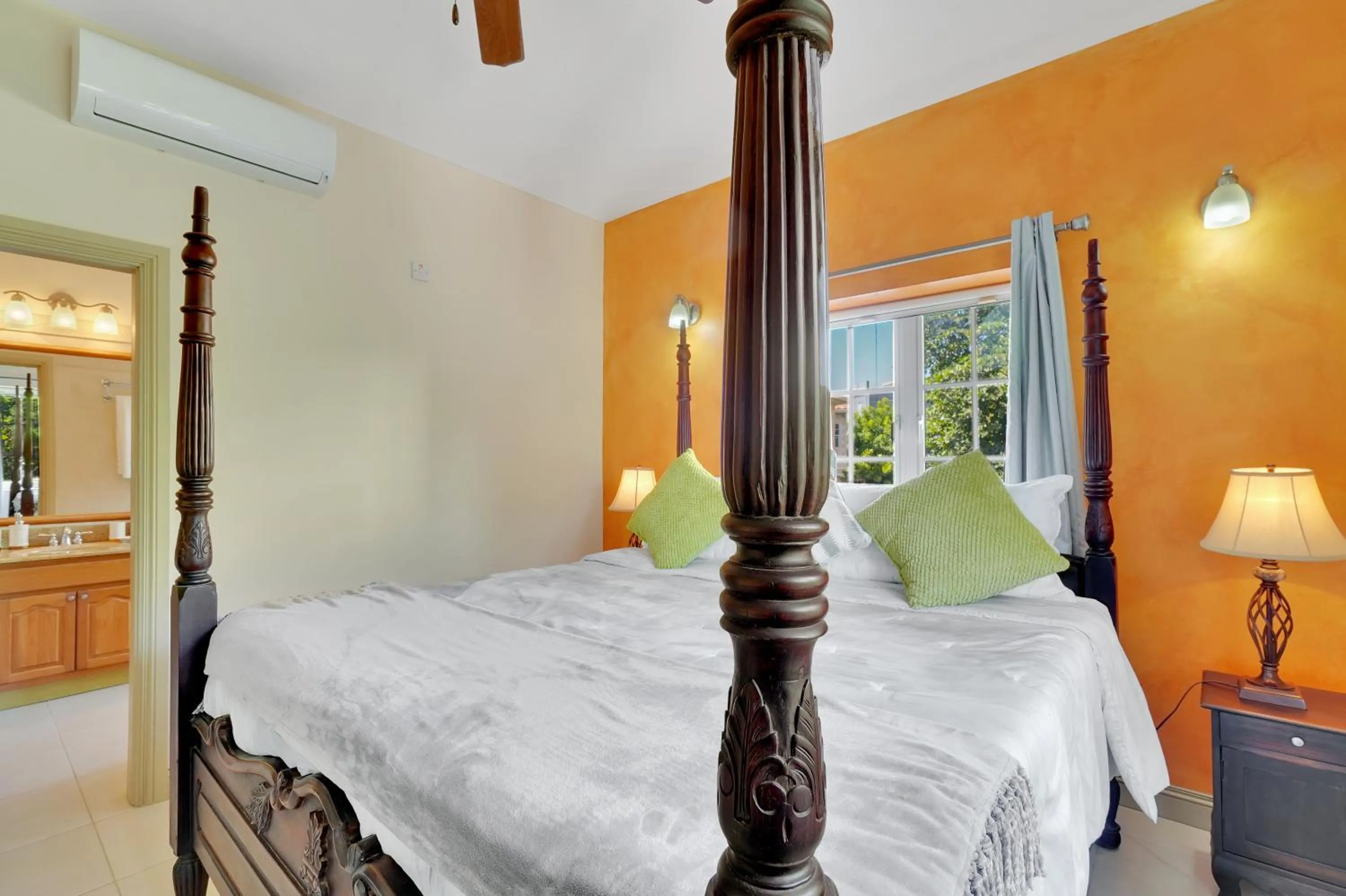 Bed in Mandela Court Suites Grenada