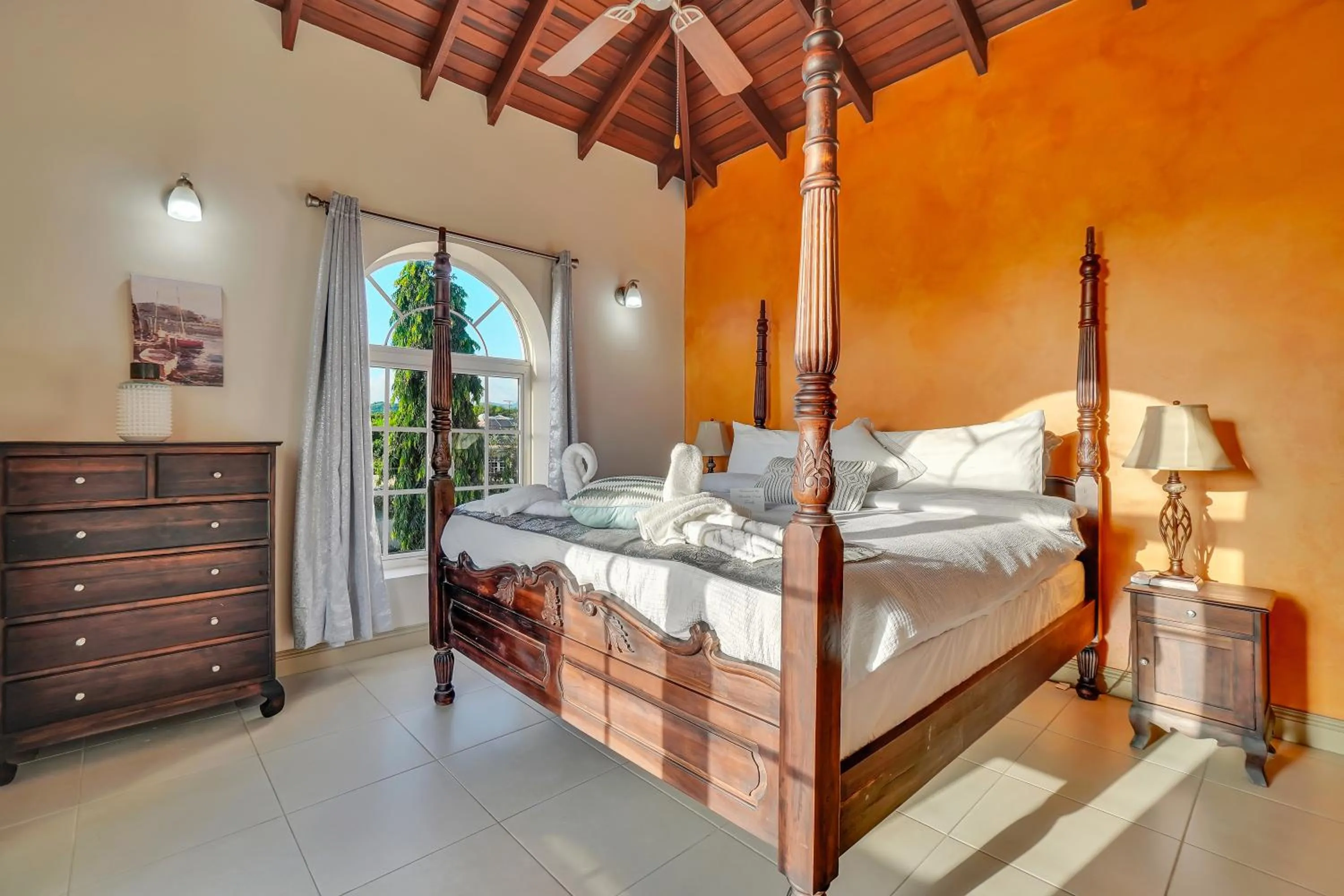 Bed in Mandela Court Suites Grenada
