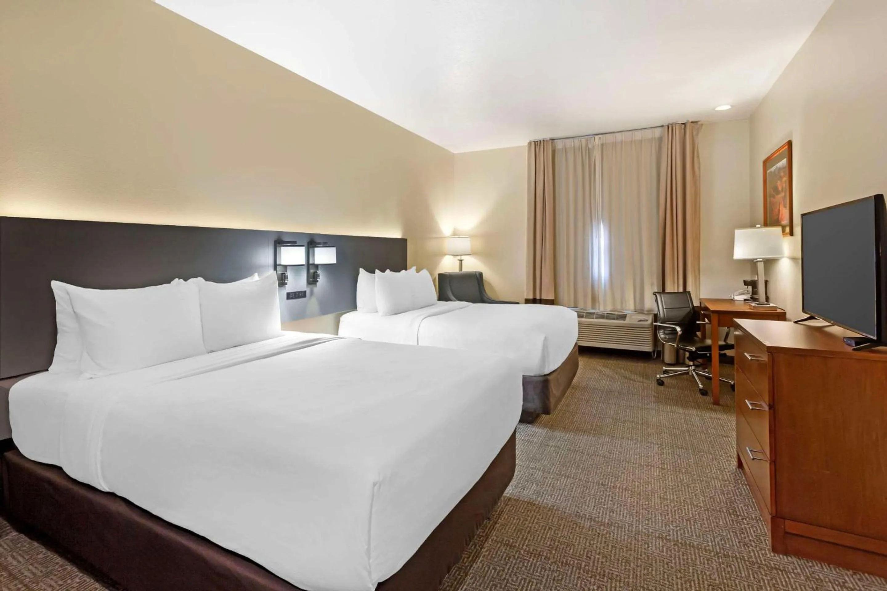 Bedroom, Bed in Comfort Inn Richfield I-70