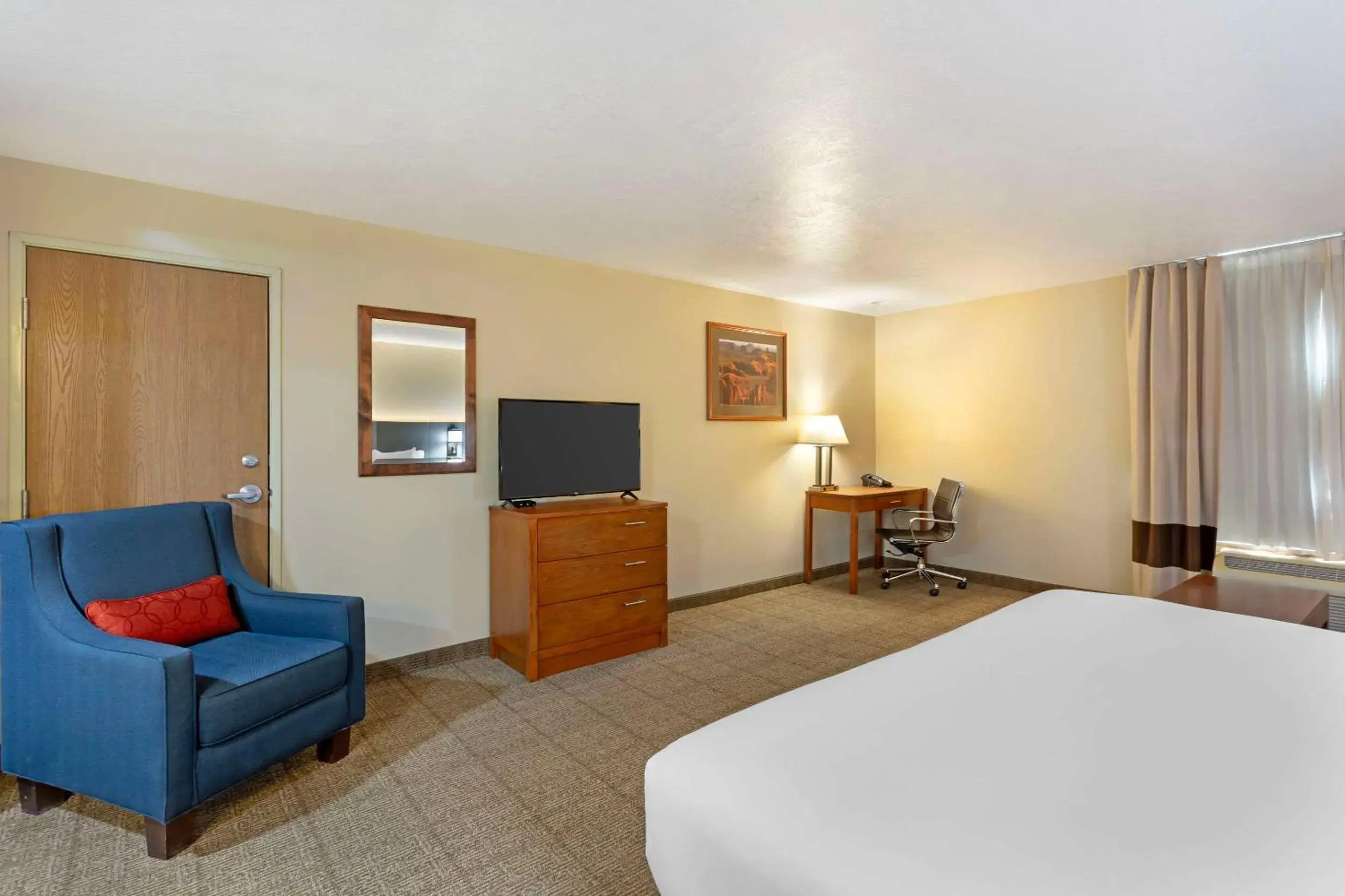 Bedroom, Bed in Comfort Inn Richfield I-70 Bedroom, Bed in Comfort Inn Richfield I-70
